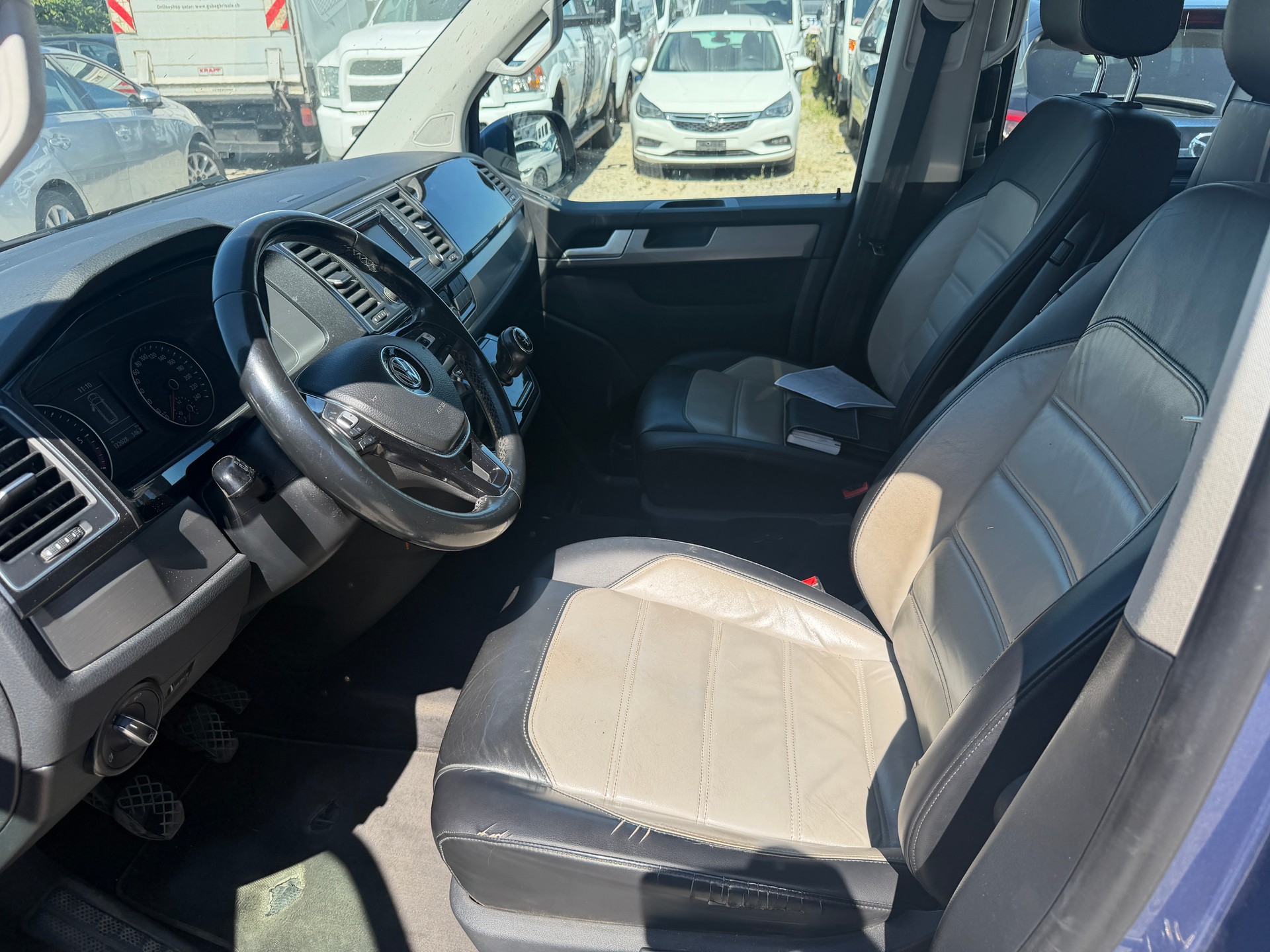 VW T6 Multivan 2.0 TDI Business 4Motion-image-4