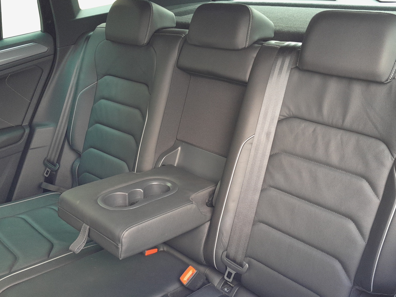 VW Tiguan 2.0 TDI SCR Highline4Motion DSG-image-11
