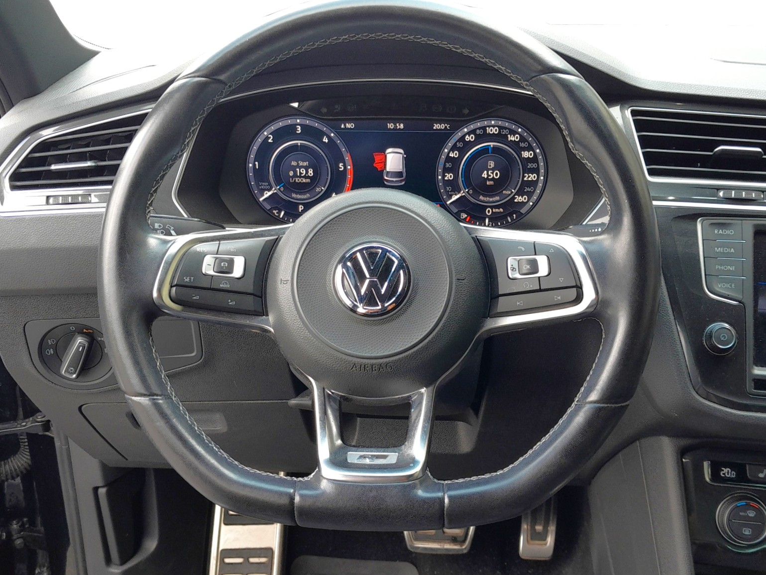 VW Tiguan 2.0 TDI SCR Highline4Motion DSG-image-9