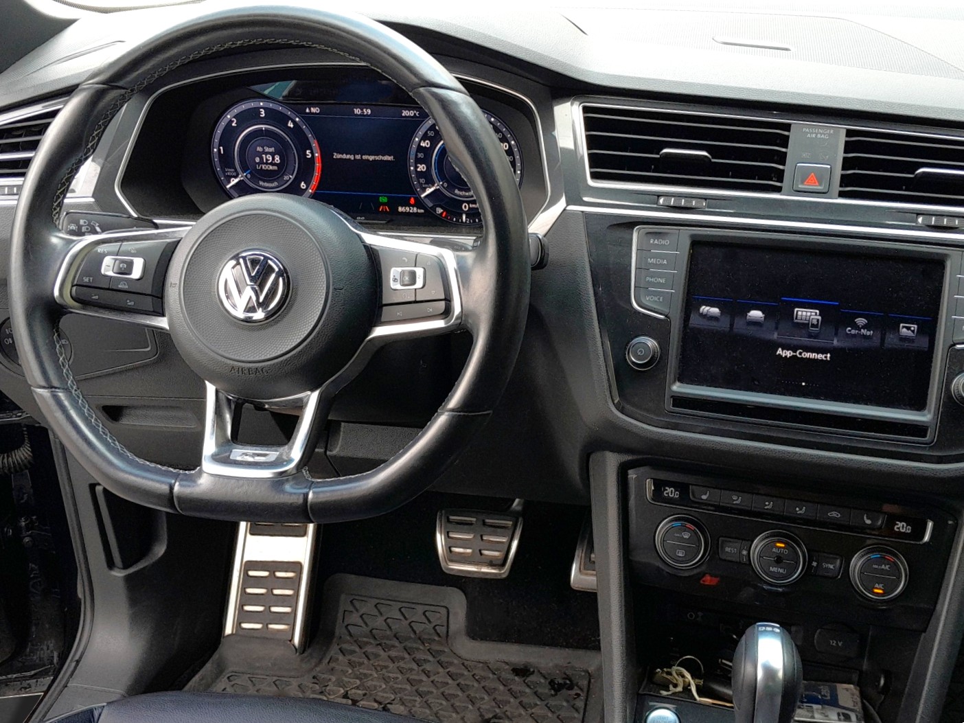 VW Tiguan 2.0 TDI SCR Highline4Motion DSG-image-8