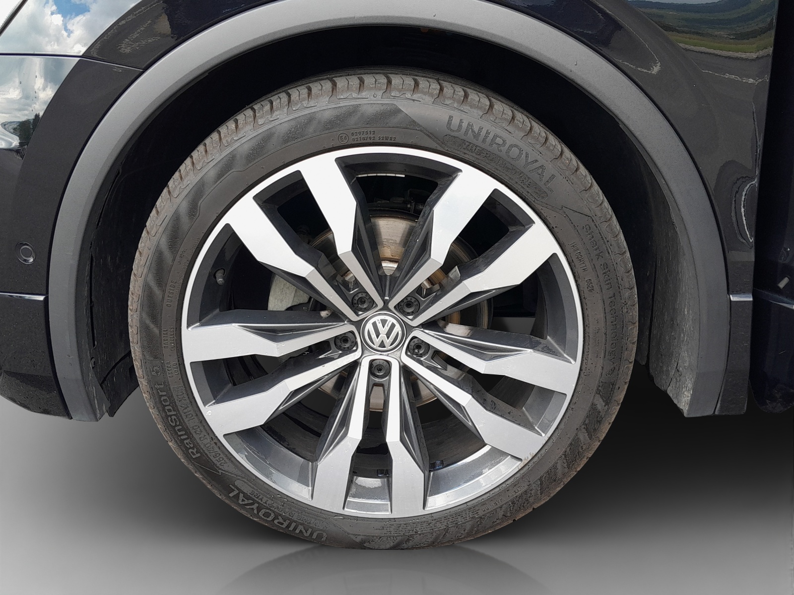 VW Tiguan 2.0 TDI SCR Highline4Motion DSG-image-13