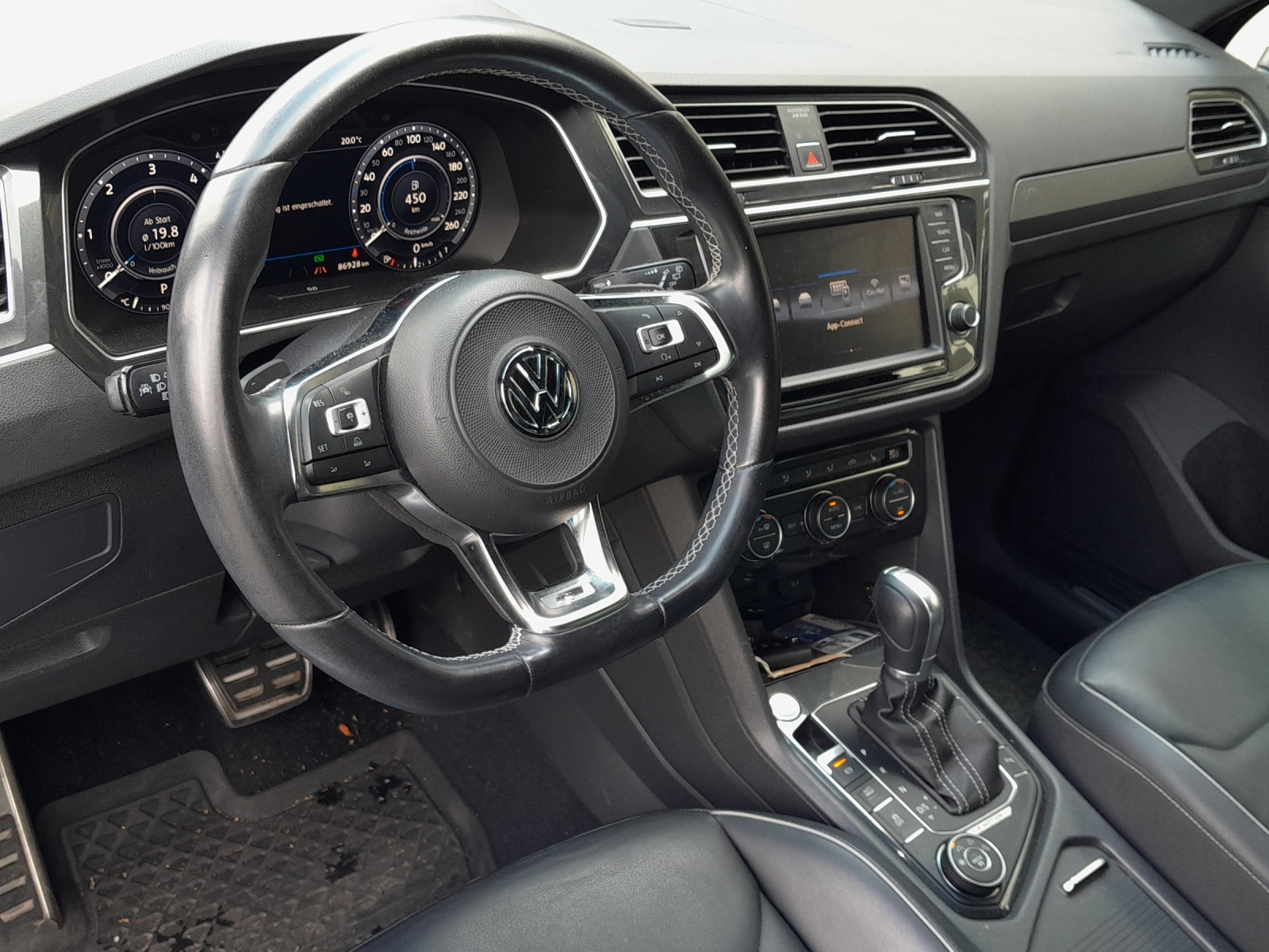 VW Tiguan 2.0 TDI SCR Highline4Motion DSG-image-7