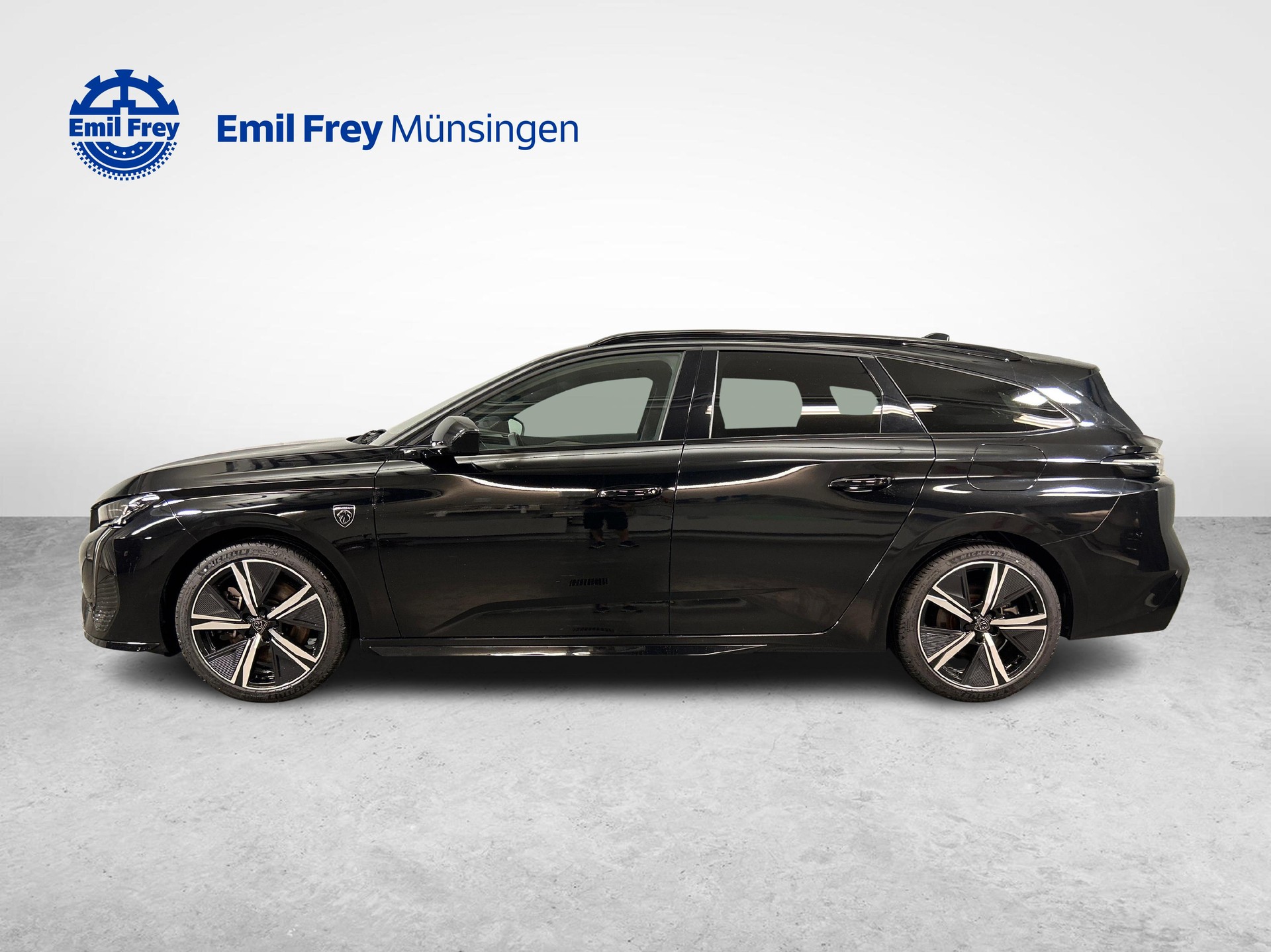 PEUGEOT 308 SW 1.6 PHEV 180 GT-image-4