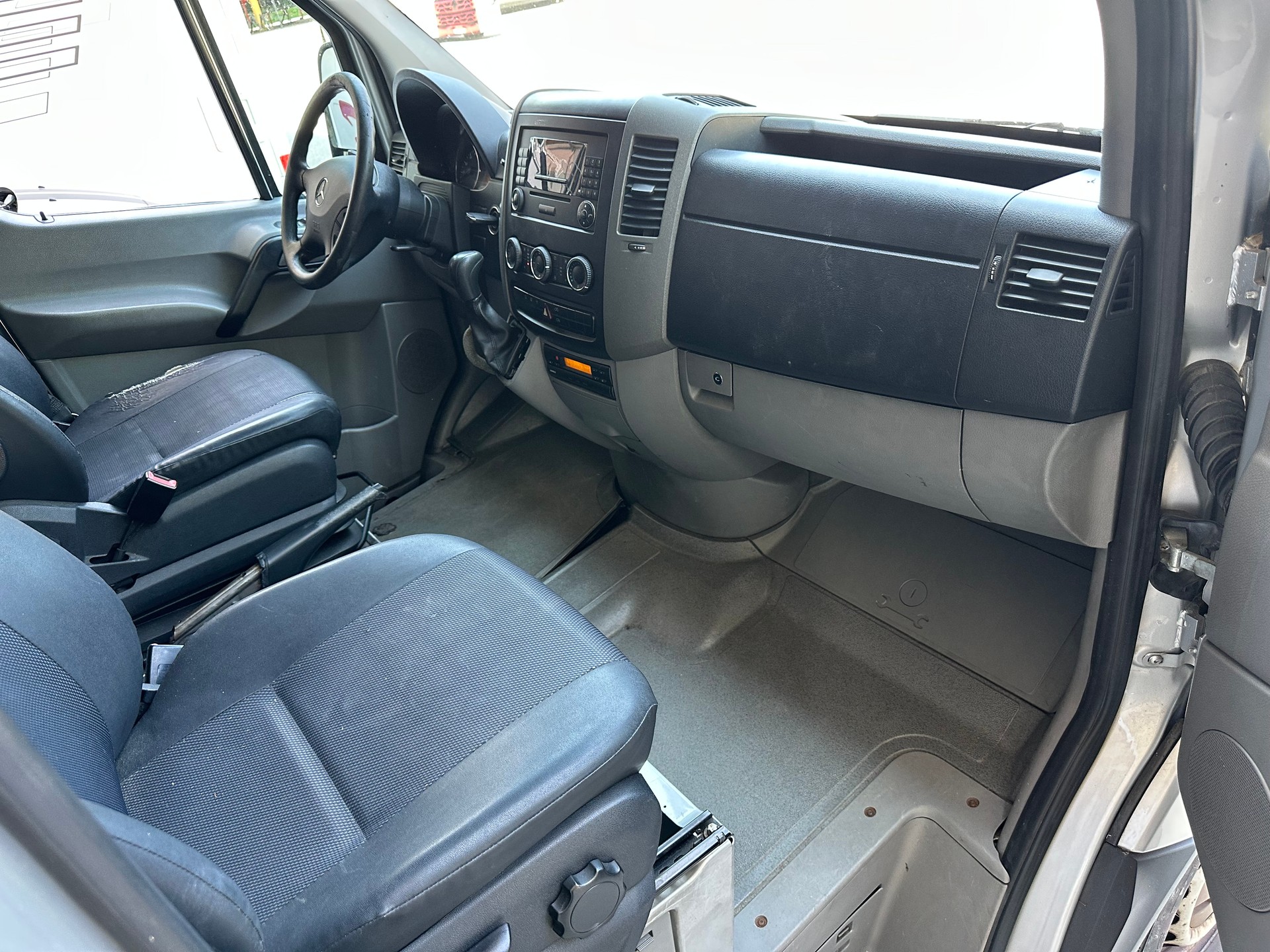 MERCEDES-BENZ Sprinter 315 CDI Standard-image-2