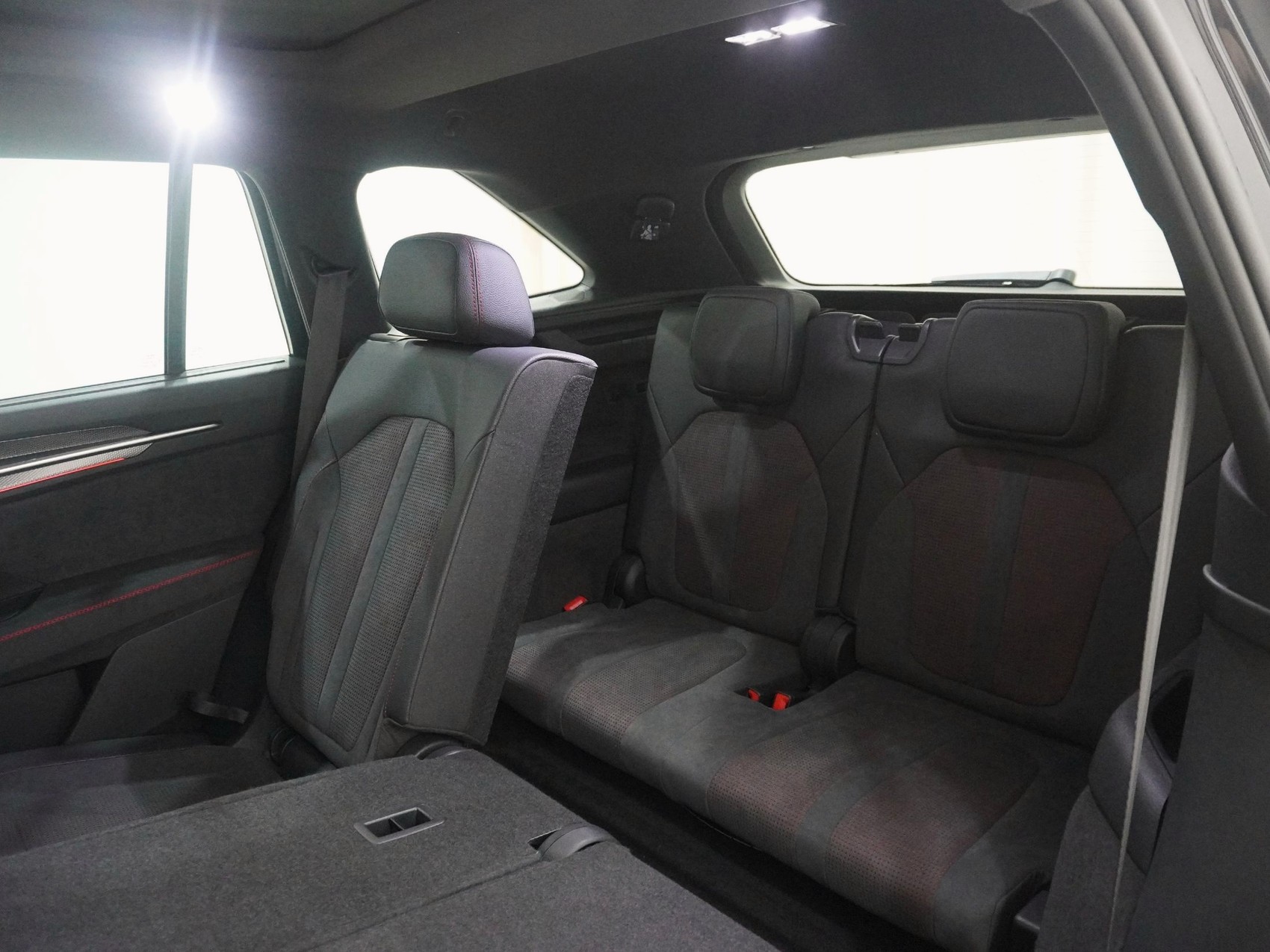 SKODA Kodiaq 2.0 TSI RS-image-16