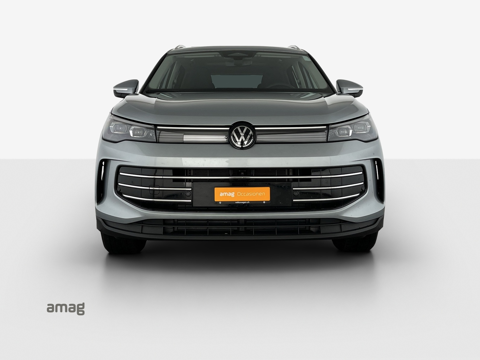 VW Tiguan 2.0 TSI DSG Elegance 4Motion-image-6