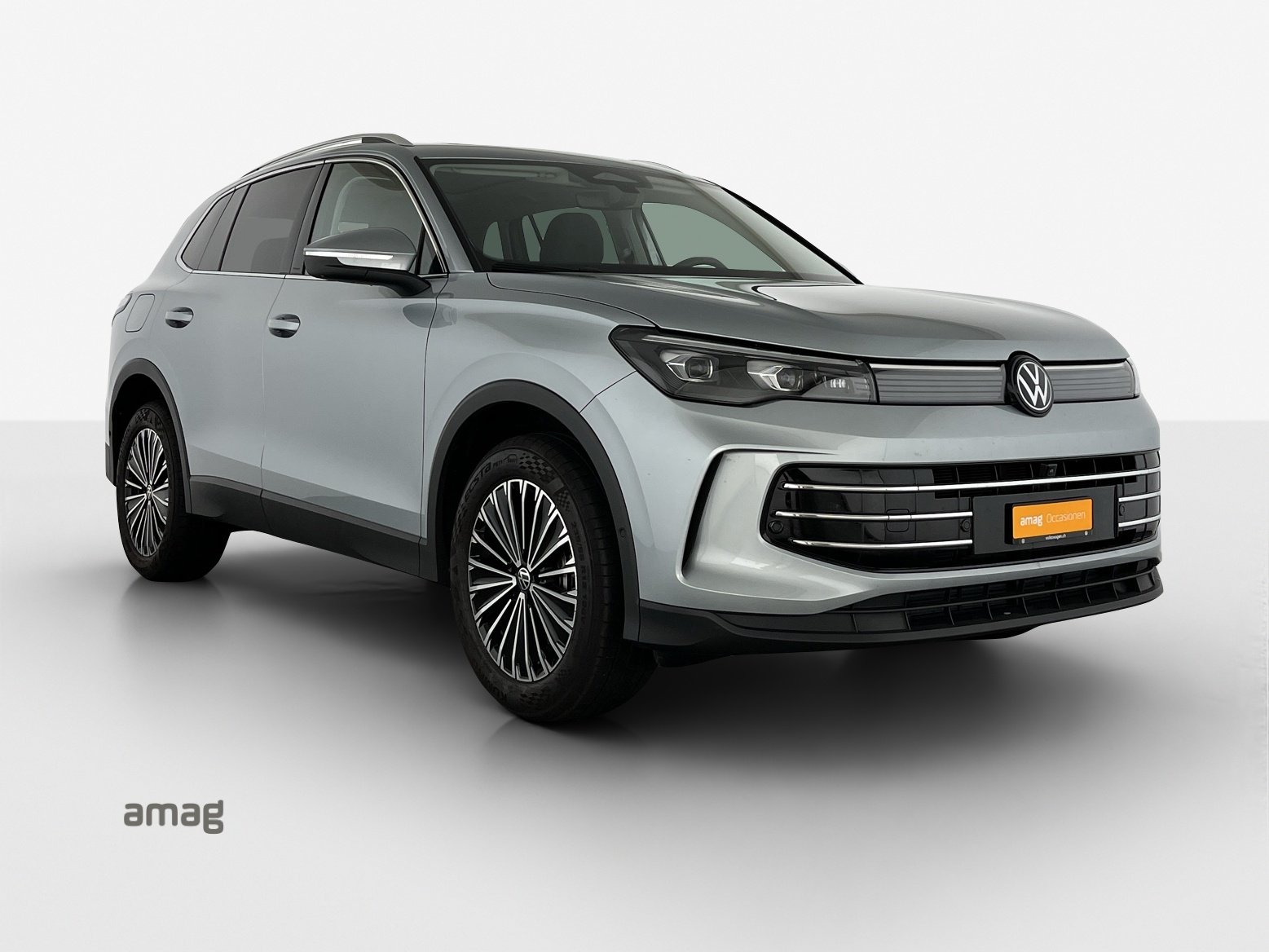 VW Tiguan 2.0 TSI DSG Elegance 4Motion-image-5