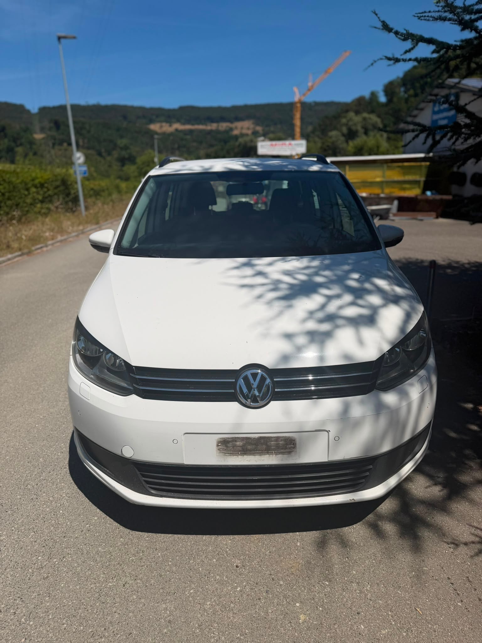VW Touran 1.4 TSI Trendline DSG-image-9