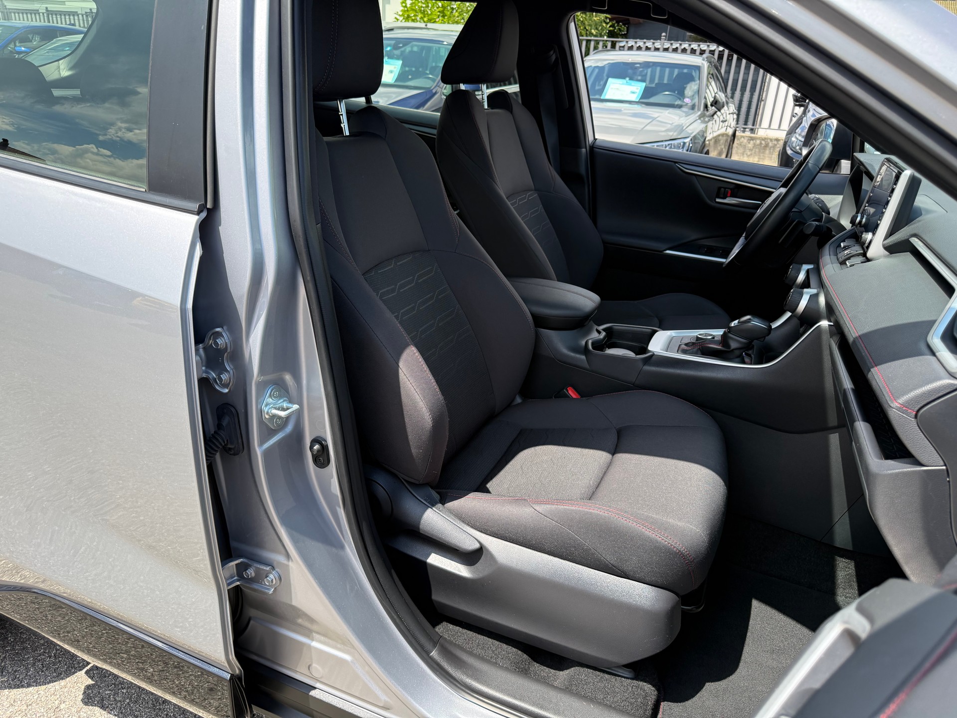 TOYOTA RAV-4 2.5 PHEV Trend e-CVT 4WD-image-9