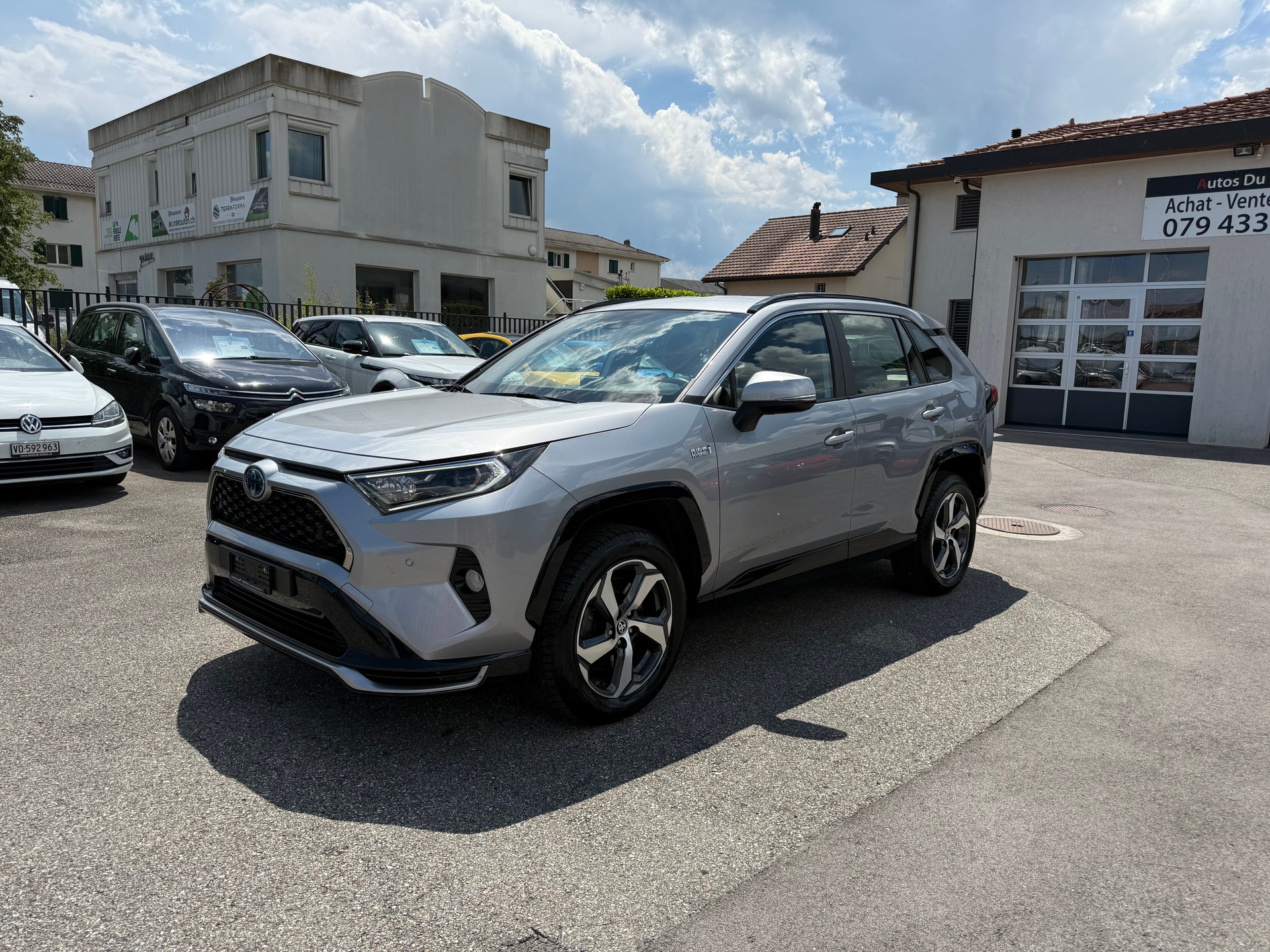 TOYOTA RAV-4 2.5 PHEV Trend e-CVT 4WD-image-1
