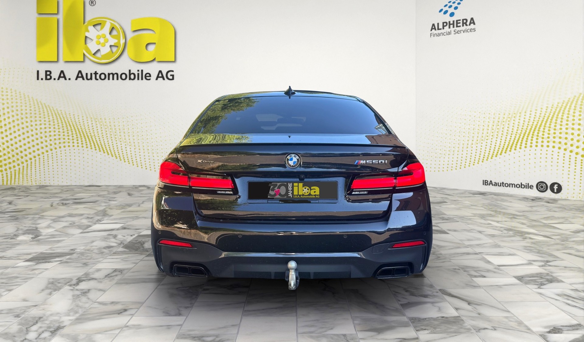 BMW M550i xDrive FACLIFT Exclusiv AHK / Standheizung / ACC-image-3