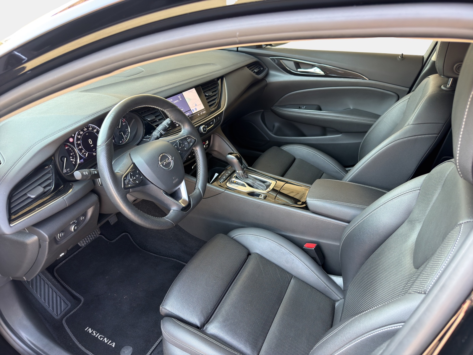 OPEL Insignia ST 1.6T/200 Excellence-image-9