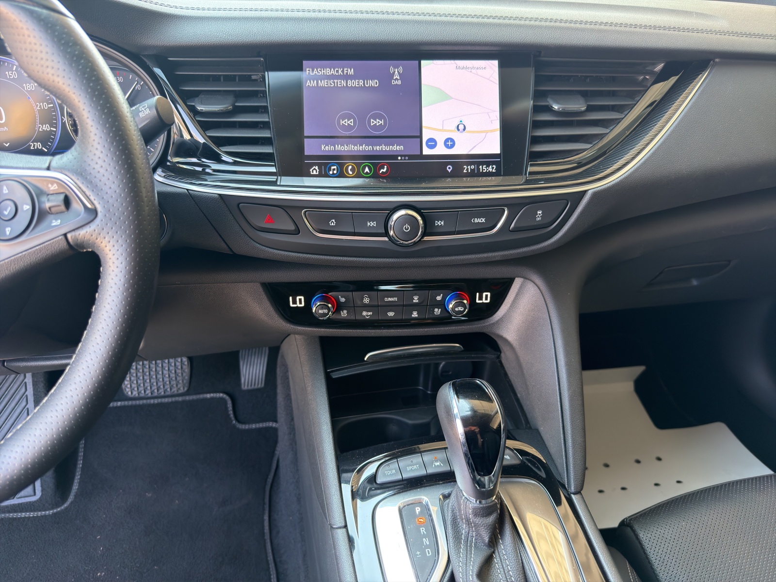 OPEL Insignia ST 1.6T/200 Excellence-image-13