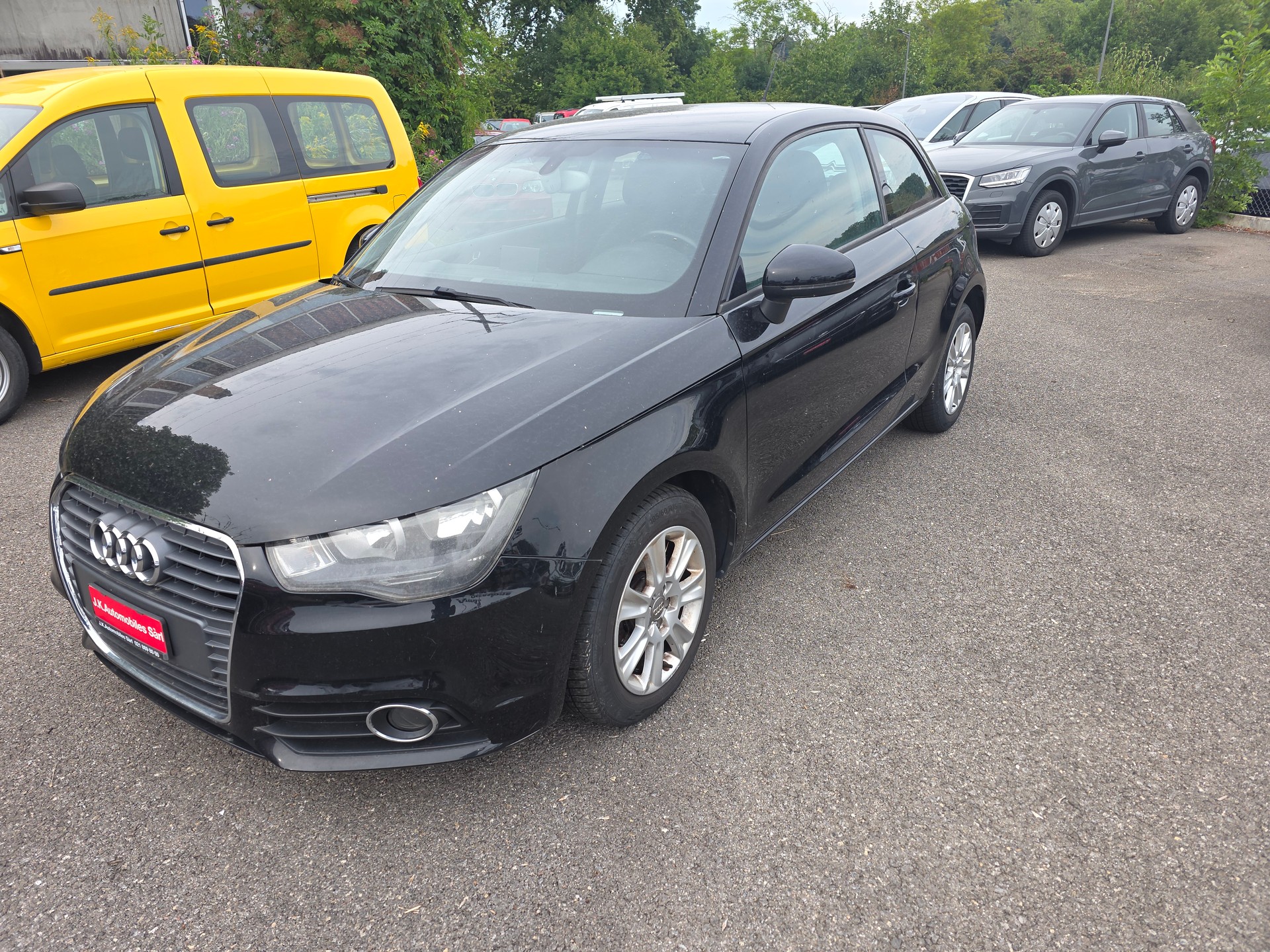 AUDI A1 1.2 TFSI Attraction-image-0