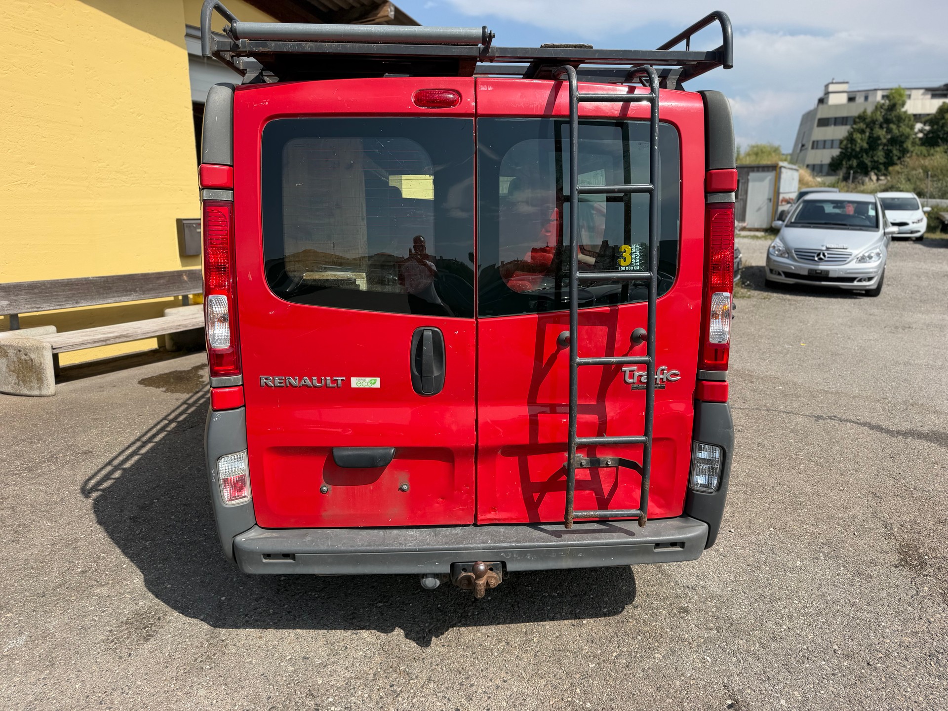 RENAULT Trafic 2.0 dCi 115 2.9t L2H1-image-5