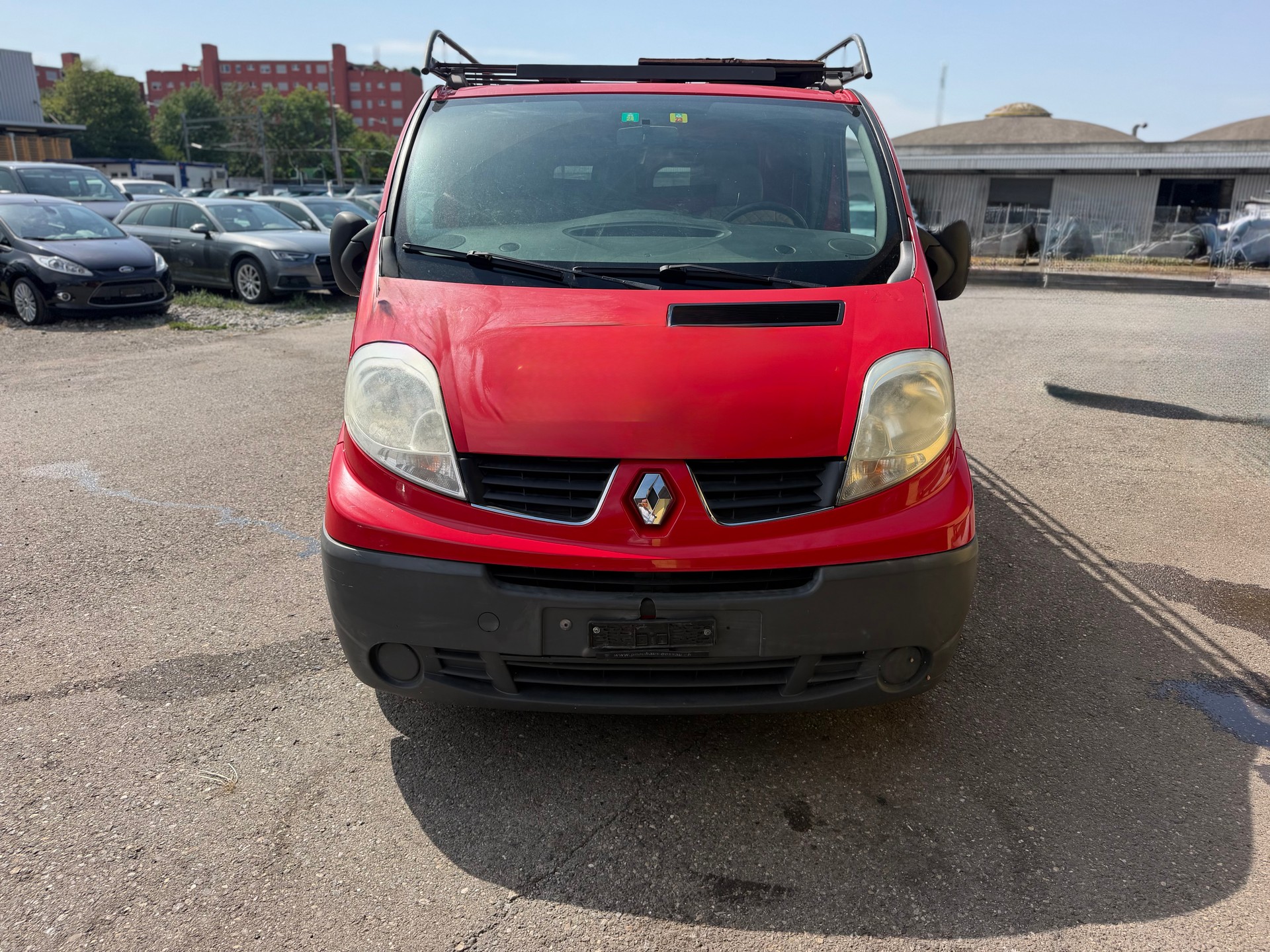 RENAULT Trafic 2.0 dCi 115 2.9t L2H1-image-1