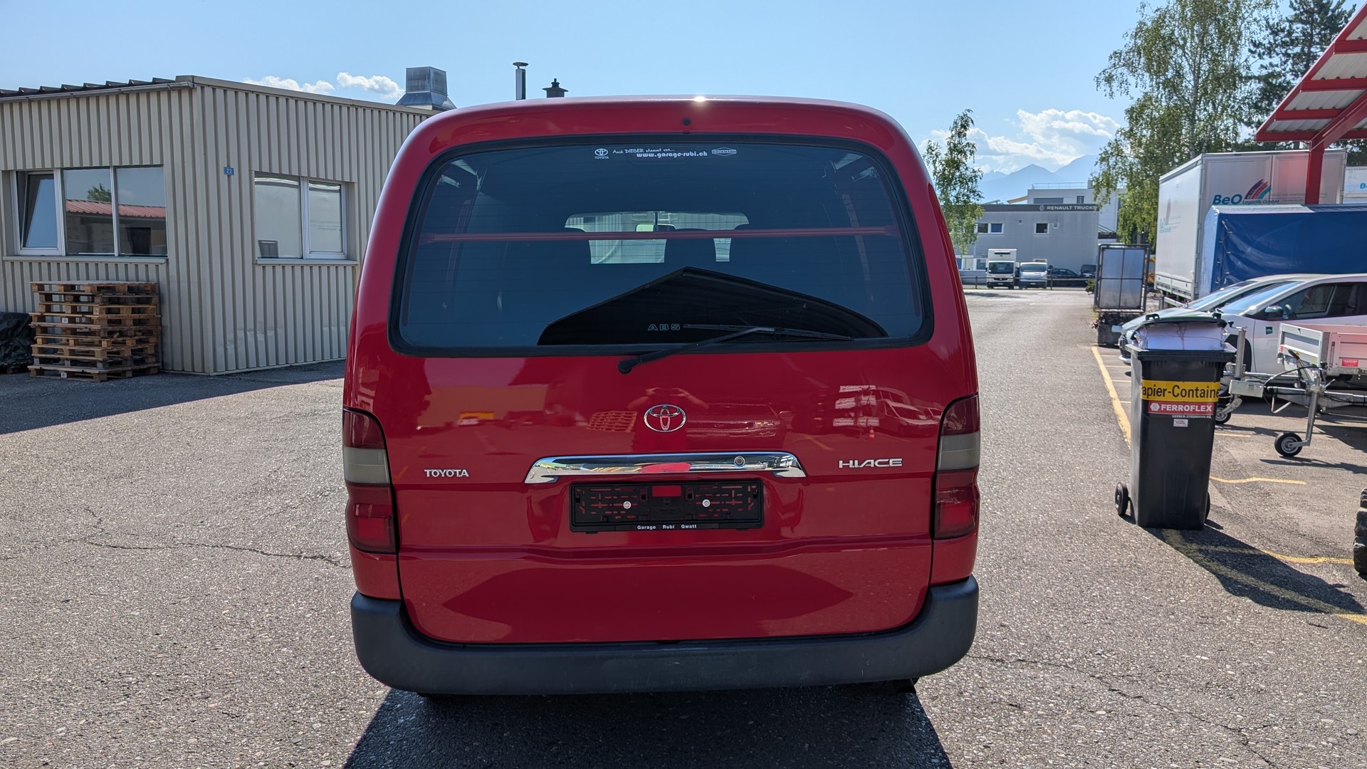 TOYOTA Hiace D-4D Van SWB-image-5