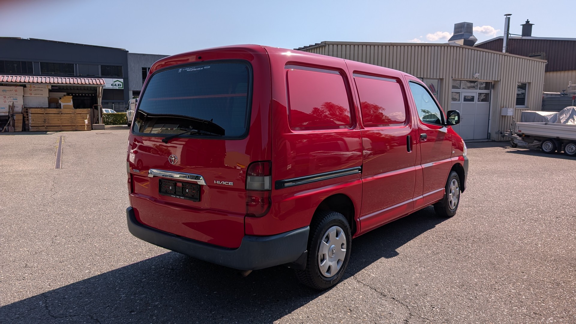 TOYOTA Hiace D-4D Van SWB-image-4