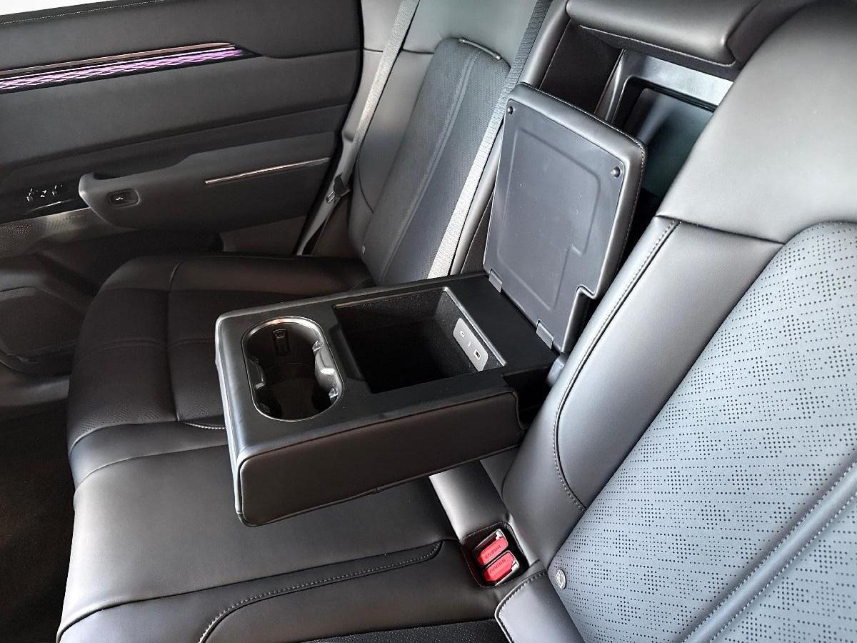 ZEEKR 7X Privilege AWD-image-15