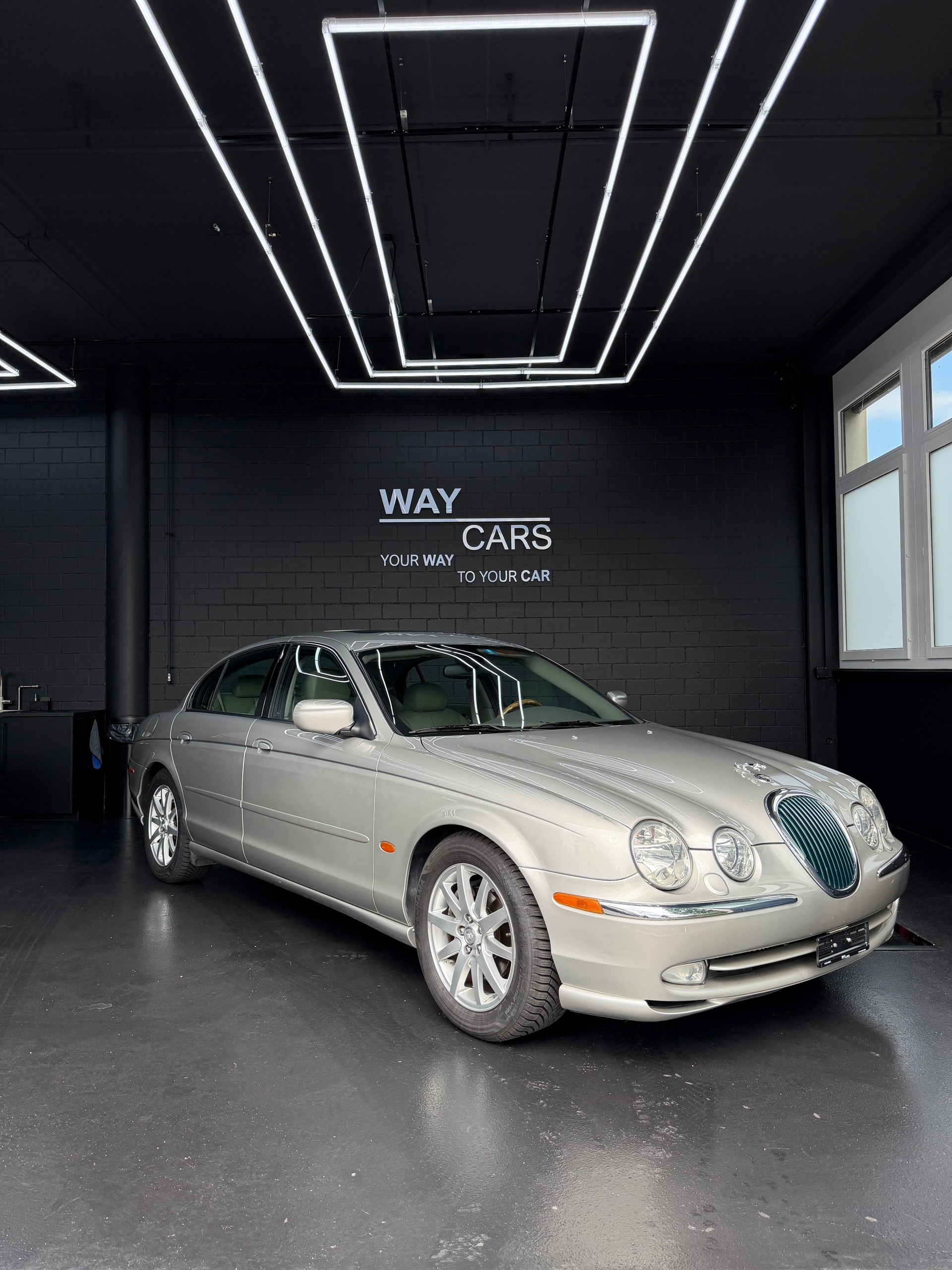 JAGUAR S-Type 3.0 V6 Executive-image-0