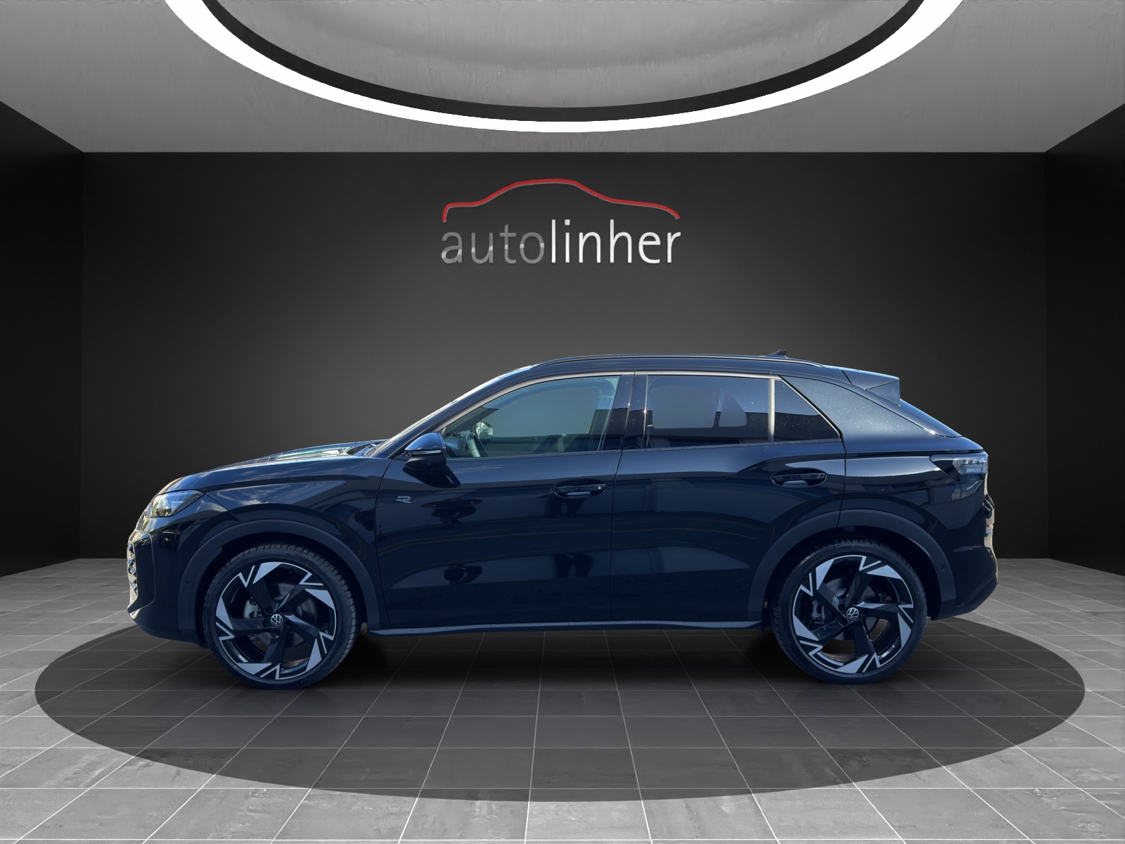 VW T-Roc 1.5 eTSI mHEV R-Line DSG-image-1
