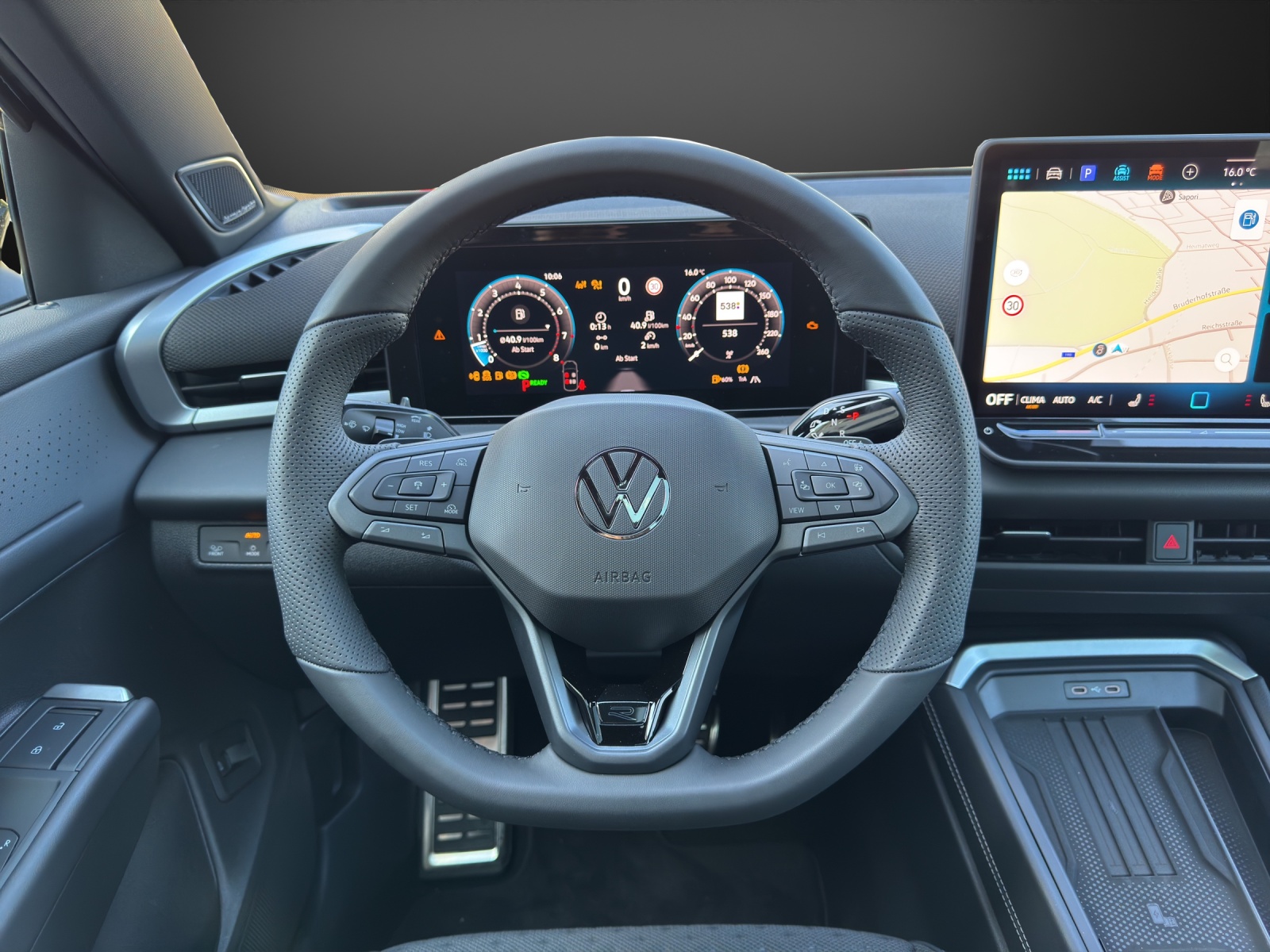 VW T-Roc 1.5 eTSI mHEV R-Line DSG-image-10