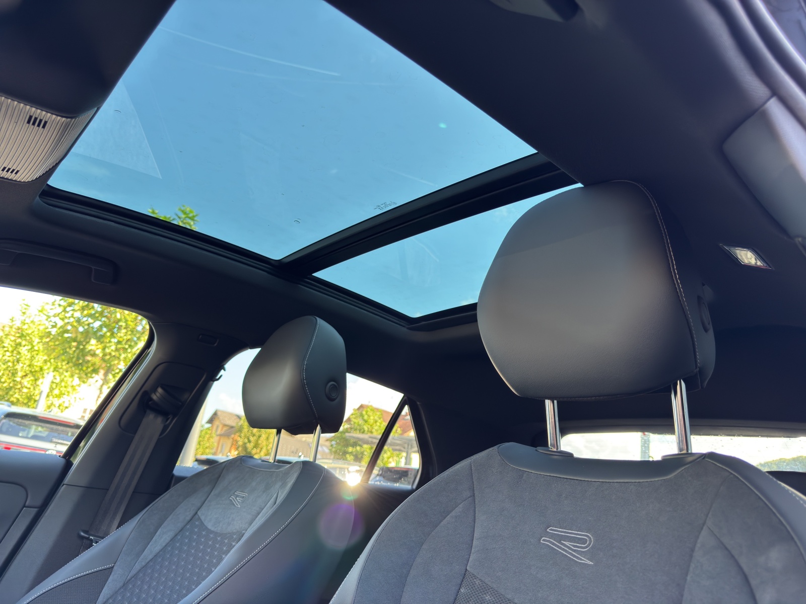 VW T-Roc 1.5 eTSI mHEV R-Line DSG-image-19