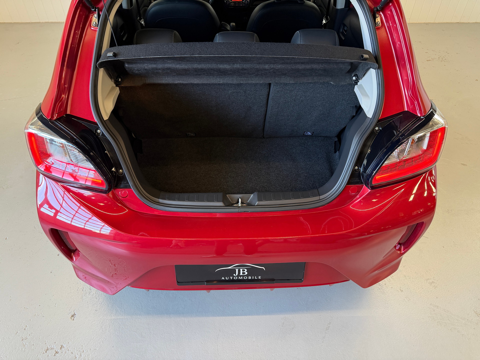MITSUBISHI Space Star 1.2 CVT Intense+, frisch ab MFK und ab Service, mit AHK für Veloträger-image-12