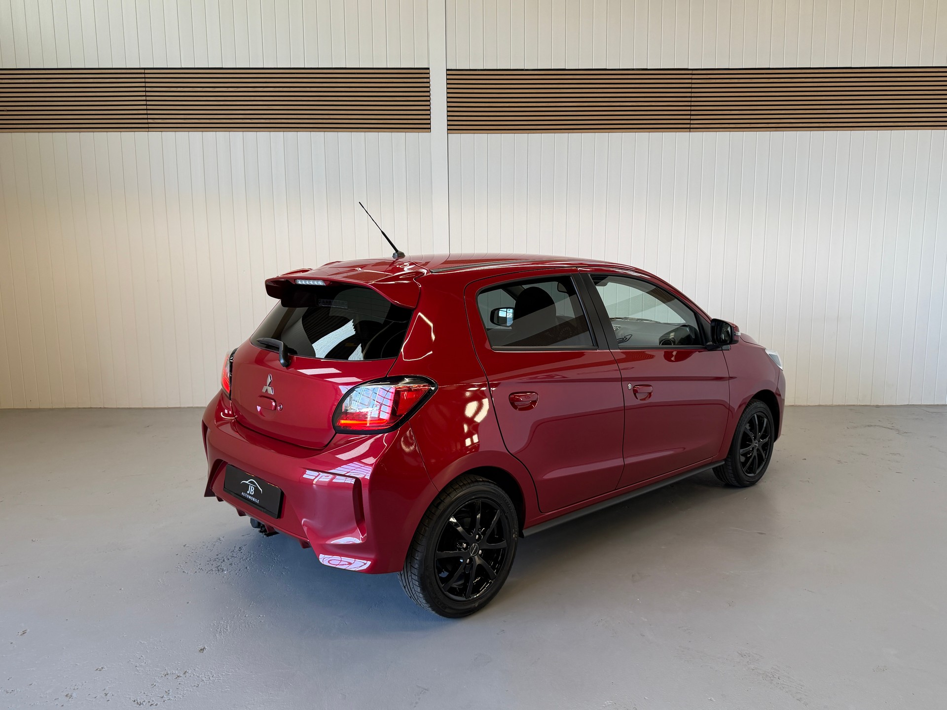 MITSUBISHI Space Star 1.2 CVT Intense+, frisch ab MFK und ab Service, mit AHK für Veloträger-image-4