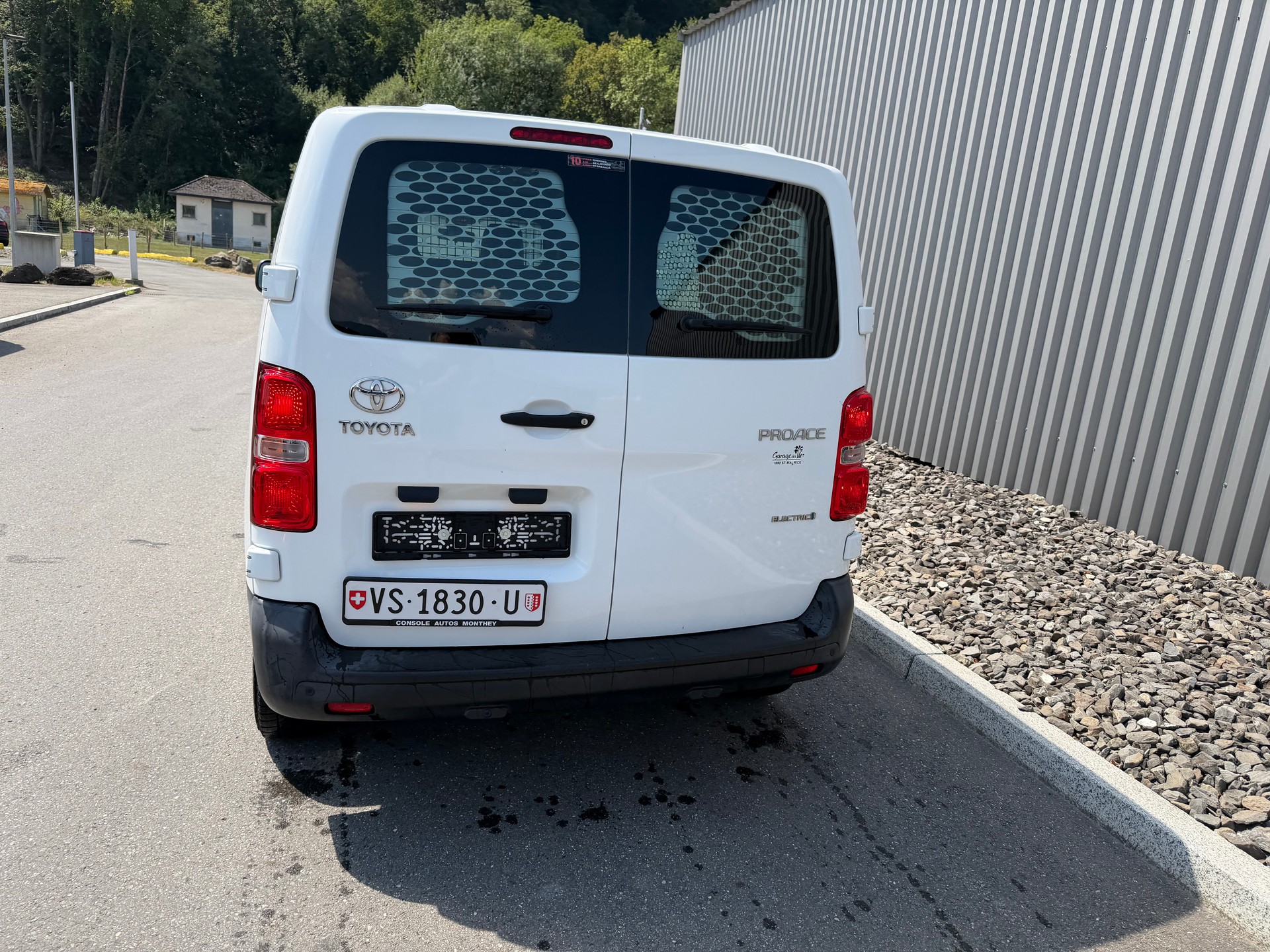 TOYOTA Proace EV 50kWh Medium Active CHARGE 1503 KG-image-7