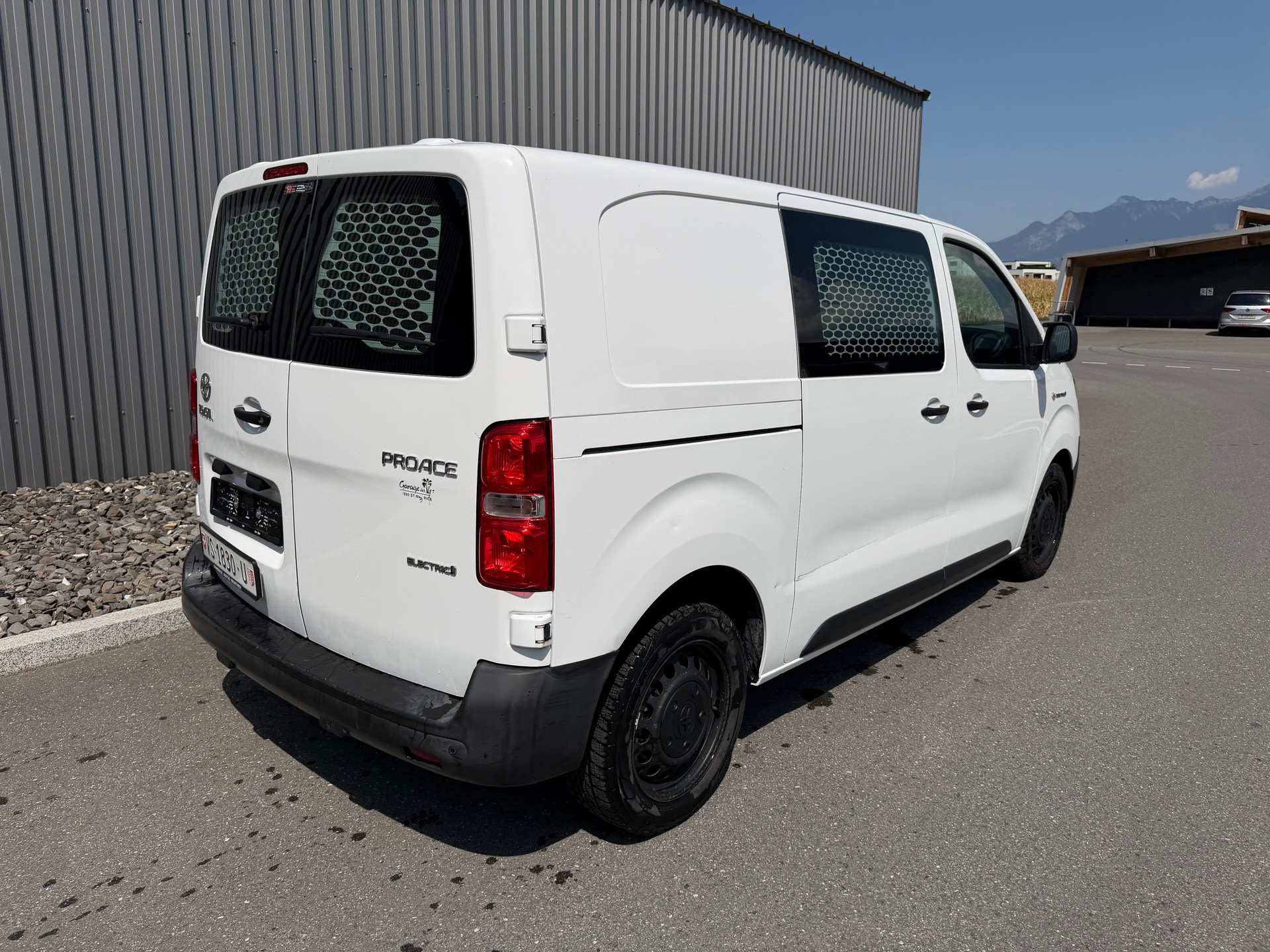 TOYOTA Proace EV 50kWh Medium Active CHARGE 1503 KG-image-5