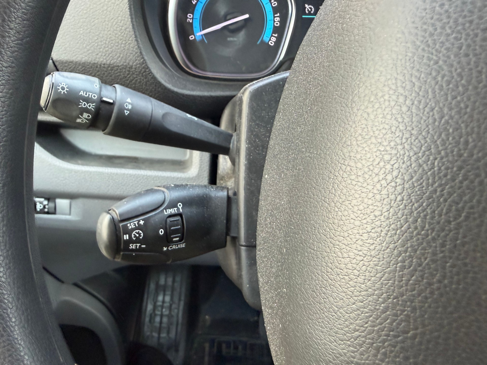 TOYOTA Proace EV 50kWh Medium Active CHARGE 1503 KG-image-45
