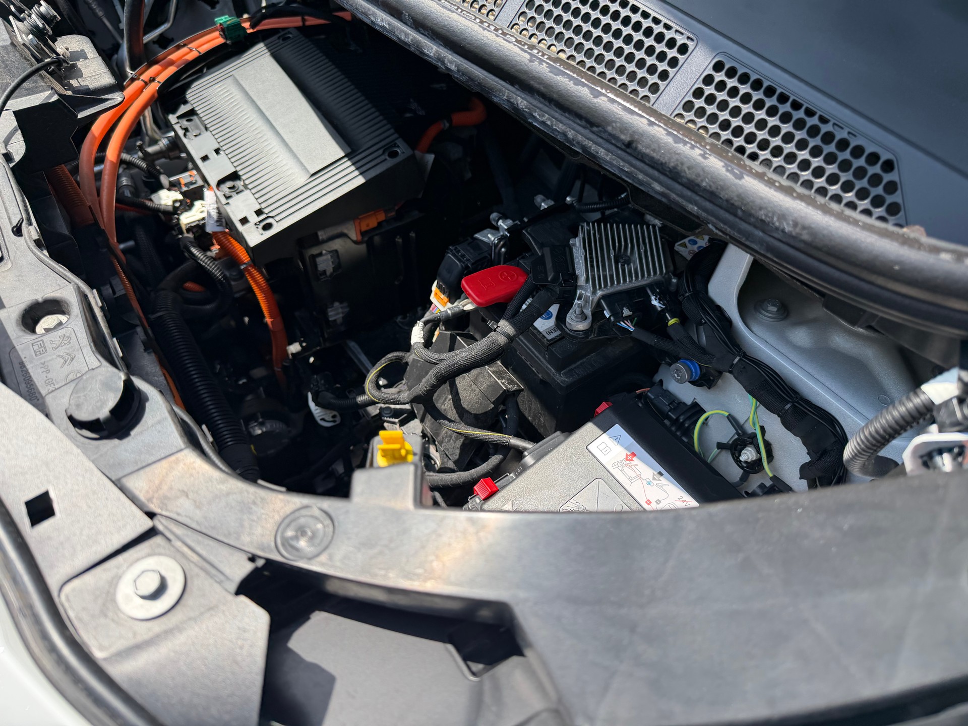 TOYOTA Proace EV 50kWh Medium Active CHARGE 1503 KG-image-50
