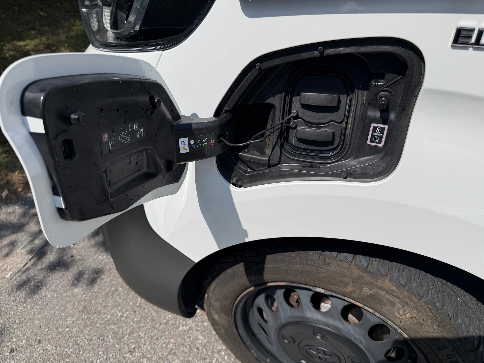 TOYOTA Proace EV 50kWh Medium Active CHARGE 1503 KG-image-47