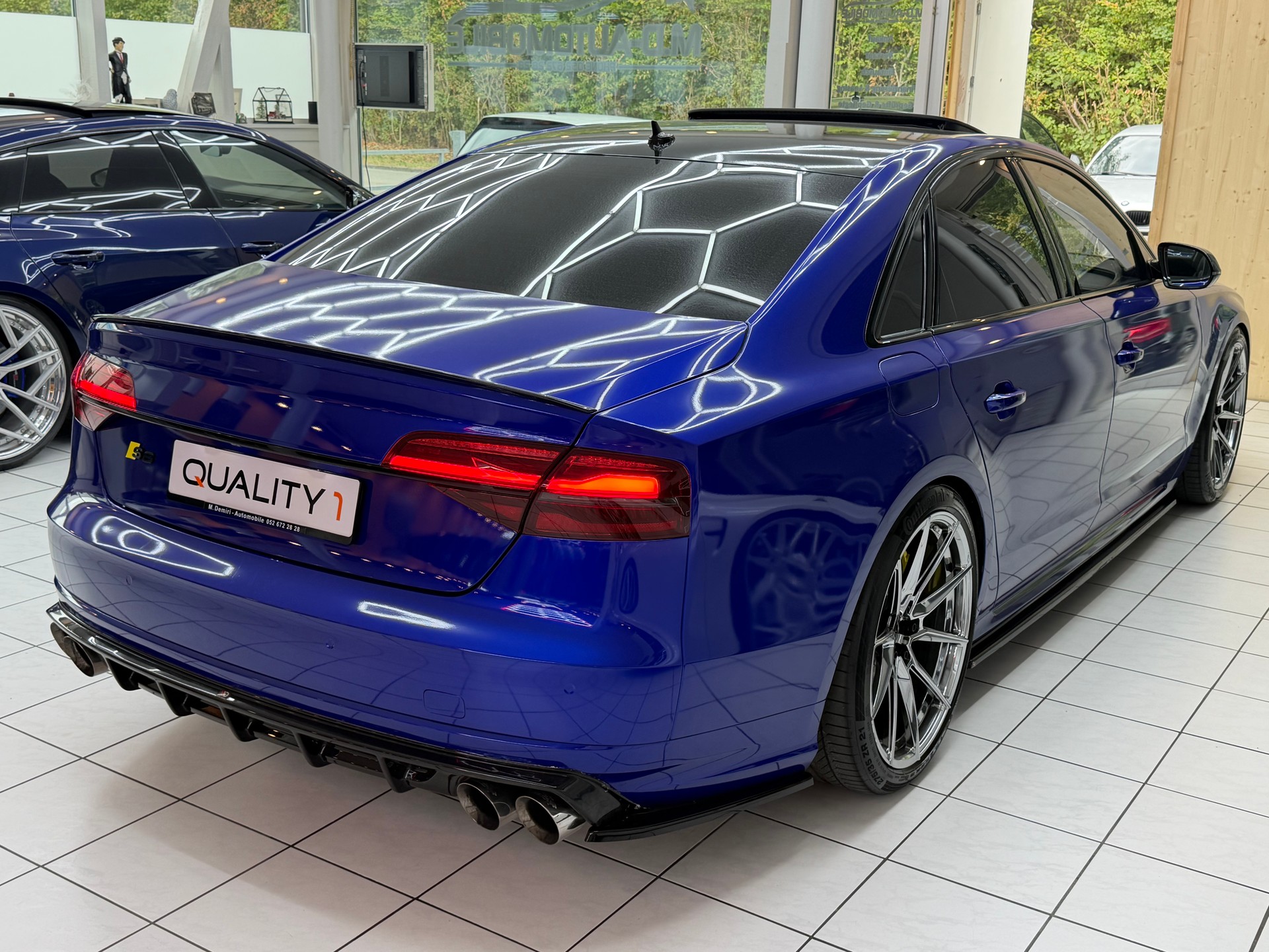 AUDI S8 4.0 V8 TFSI plus qua. T-Tronic-image-9