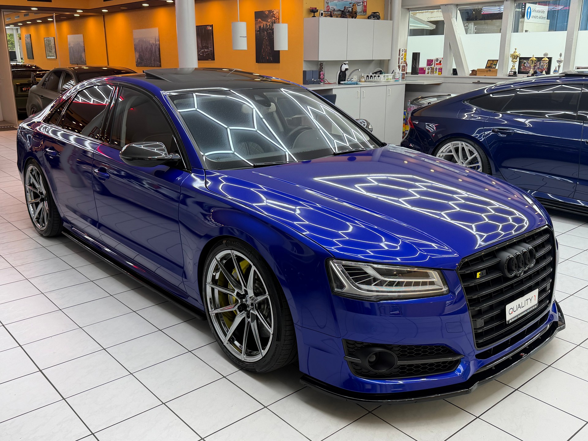 AUDI S8 4.0 V8 TFSI plus qua. T-Tronic-image-1