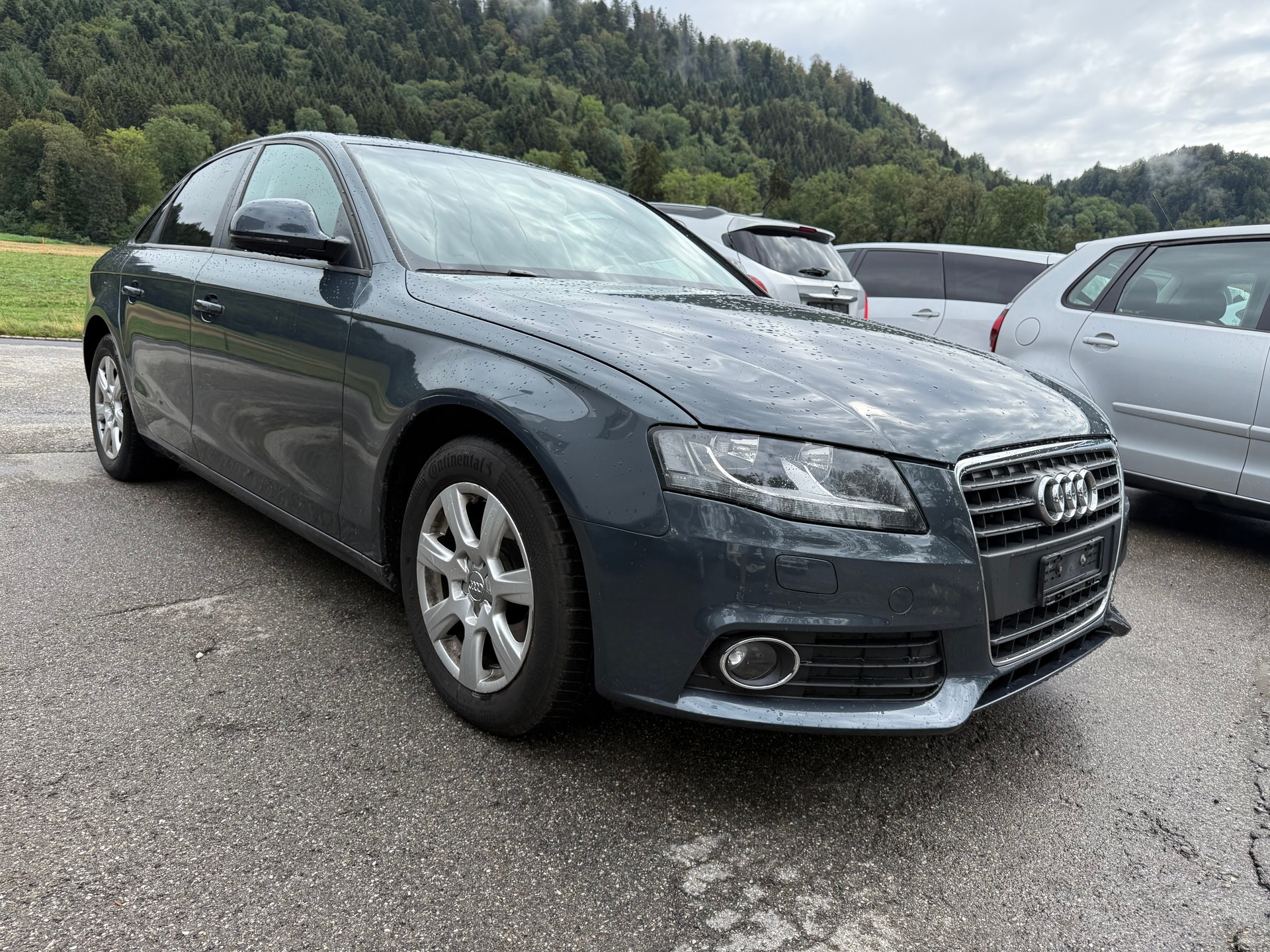 AUDI A4 Limousine 2.0 TFSI multitronic-image-2