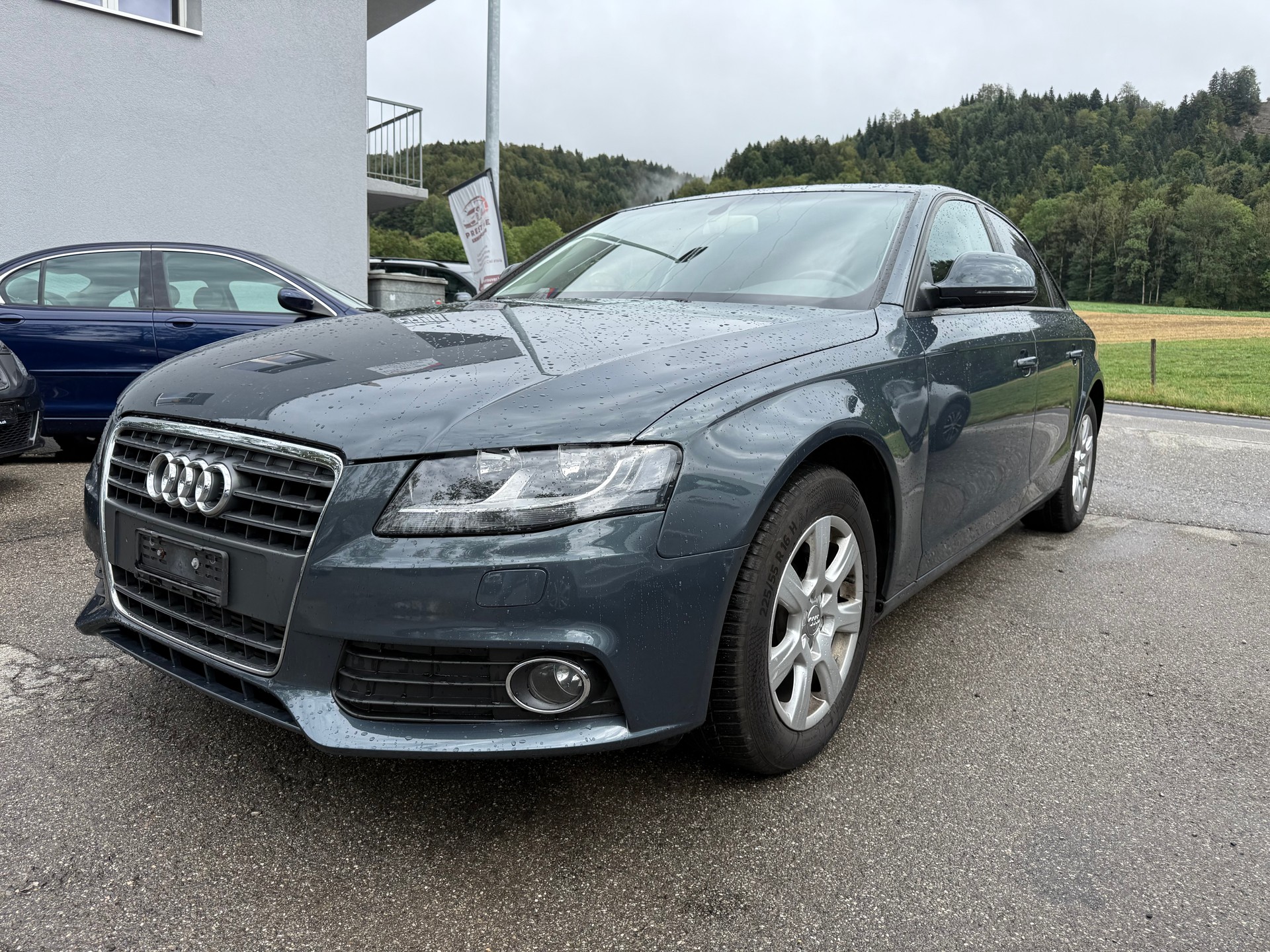 AUDI A4 Limousine 2.0 TFSI multitronic-image-0