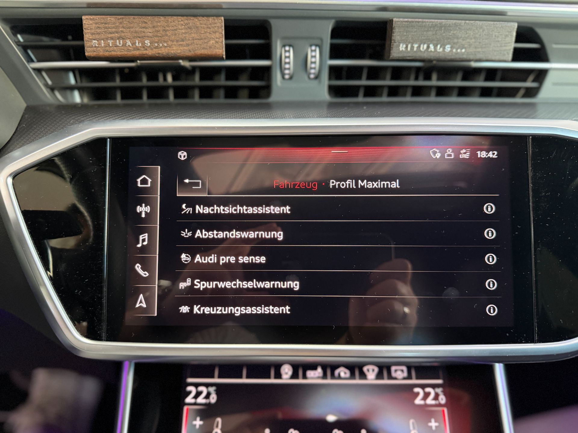 AUDI RS6 Avant 4.0 TFSI V8 quattro-image-20