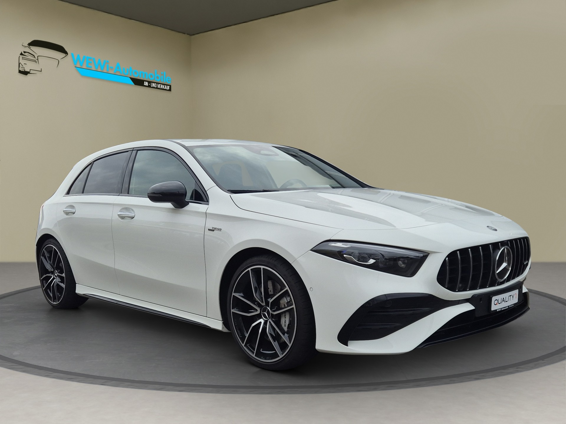 MERCEDES-BENZ A AMG 35 4Matic 8G-DCT-image-6