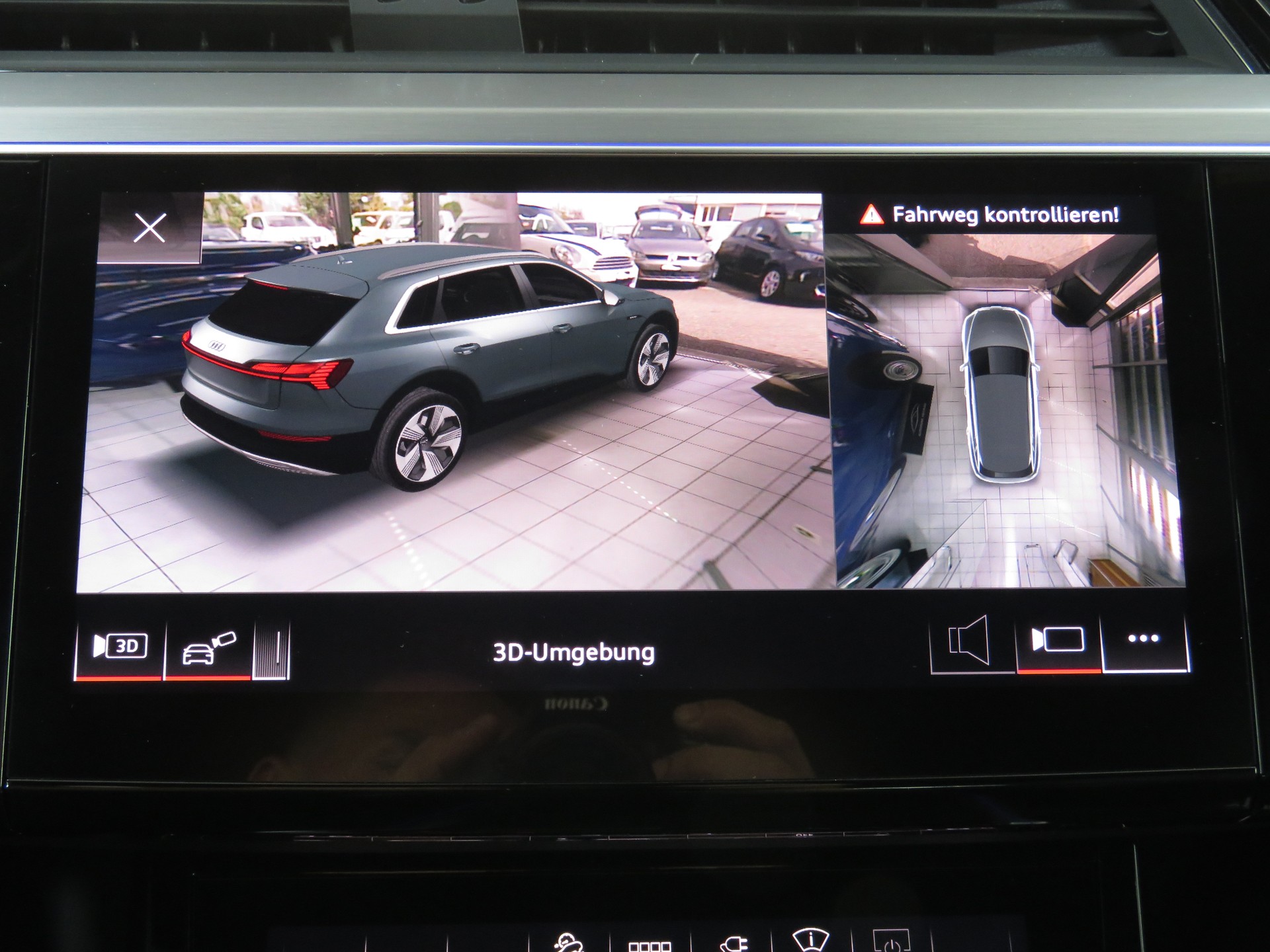 AUDI e-tron 50 S Line Attraction Quattro Automat-image-20