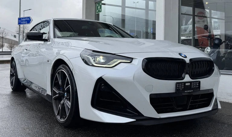 BMW M240i xDrive Steptronic-image-0