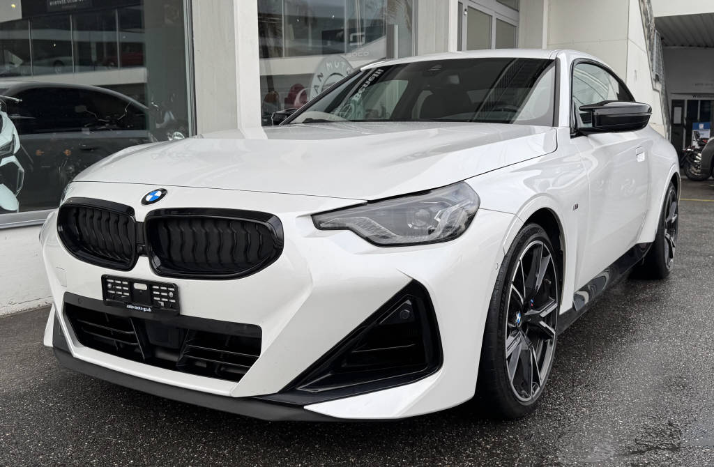 BMW M240i xDrive Steptronic-image-5