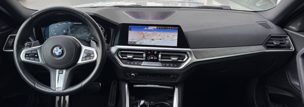 BMW M240i xDrive Steptronic-image-10