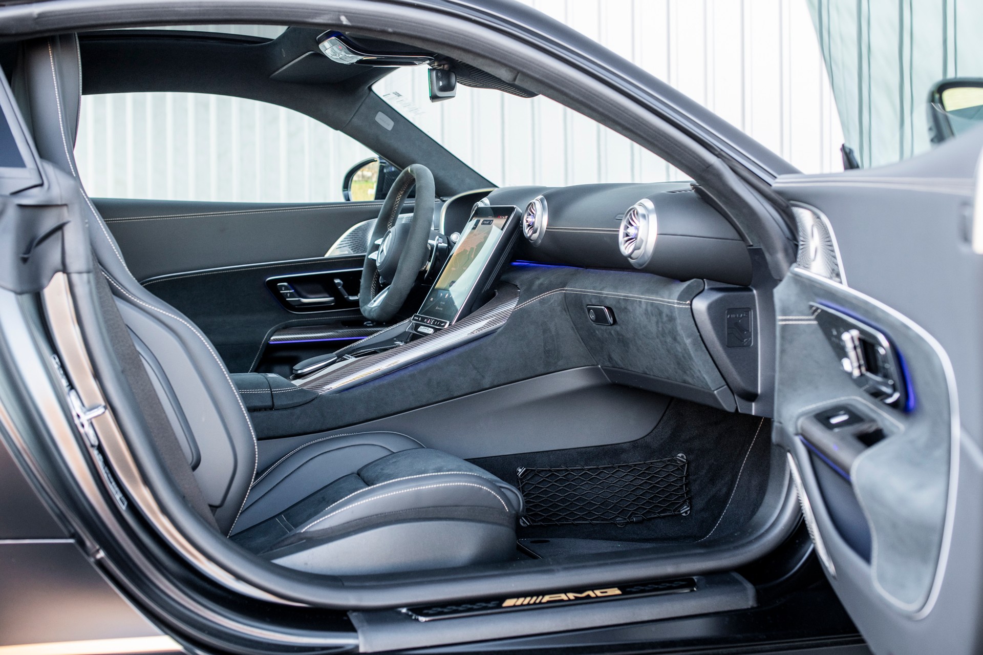 MERCEDES-BENZ AMG GT 63 4Matic+ Executive APXGP Edition-image-9