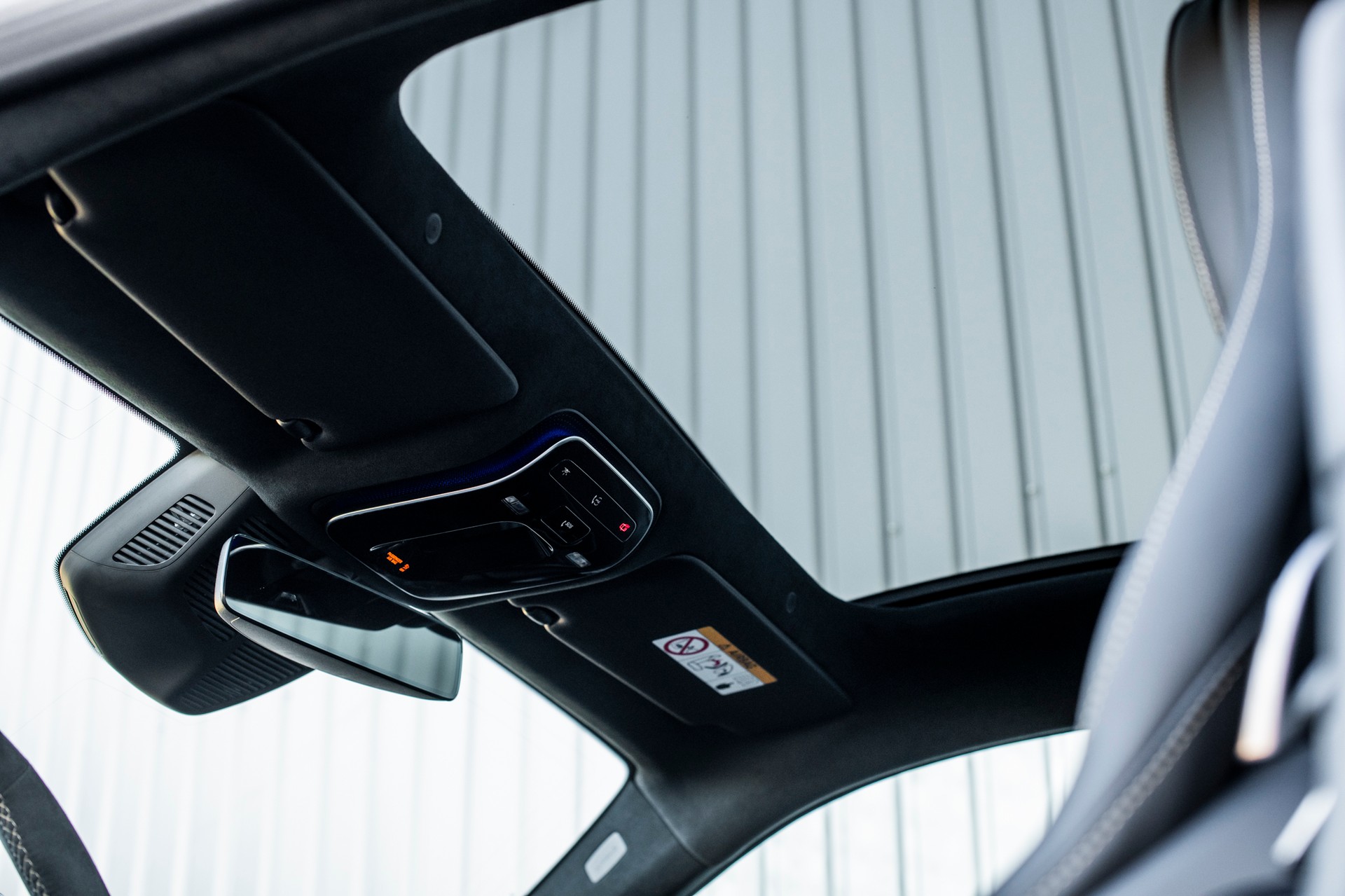 MERCEDES-BENZ AMG GT 63 4Matic+ Executive APXGP Edition-image-11