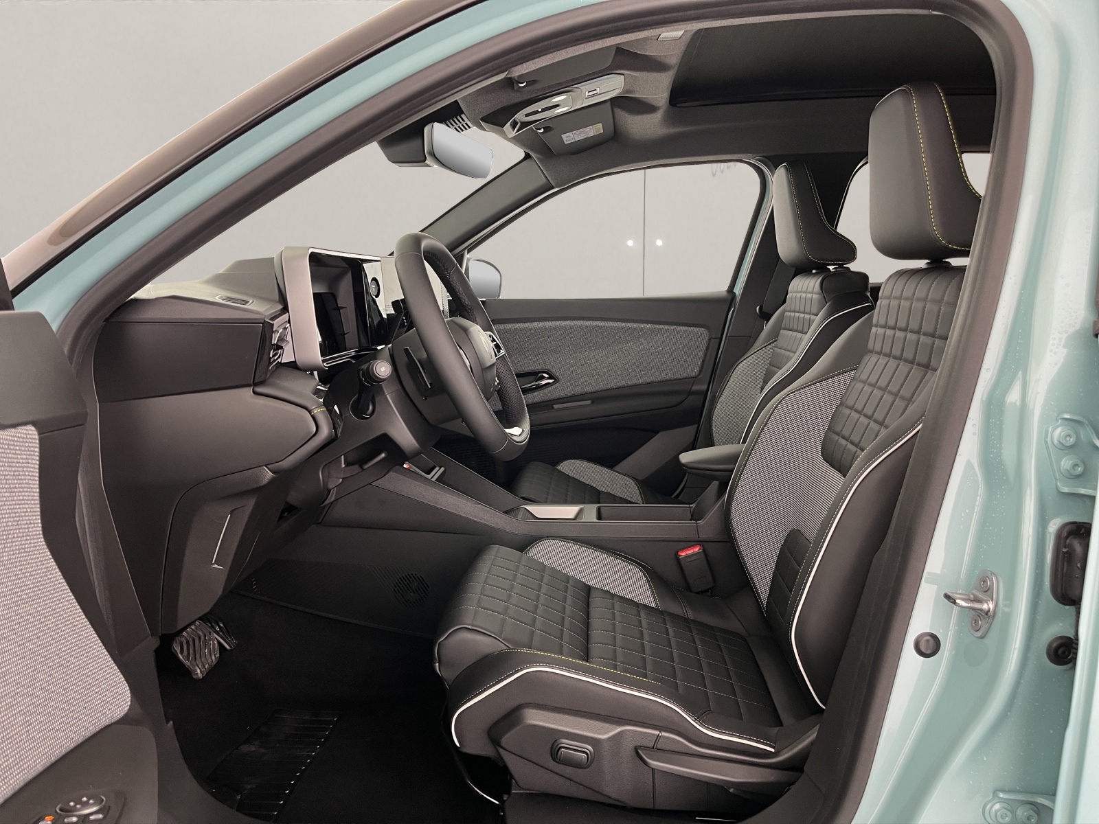 RENAULT R4 E-Tech Comfort Range plein sud iconic-image-7