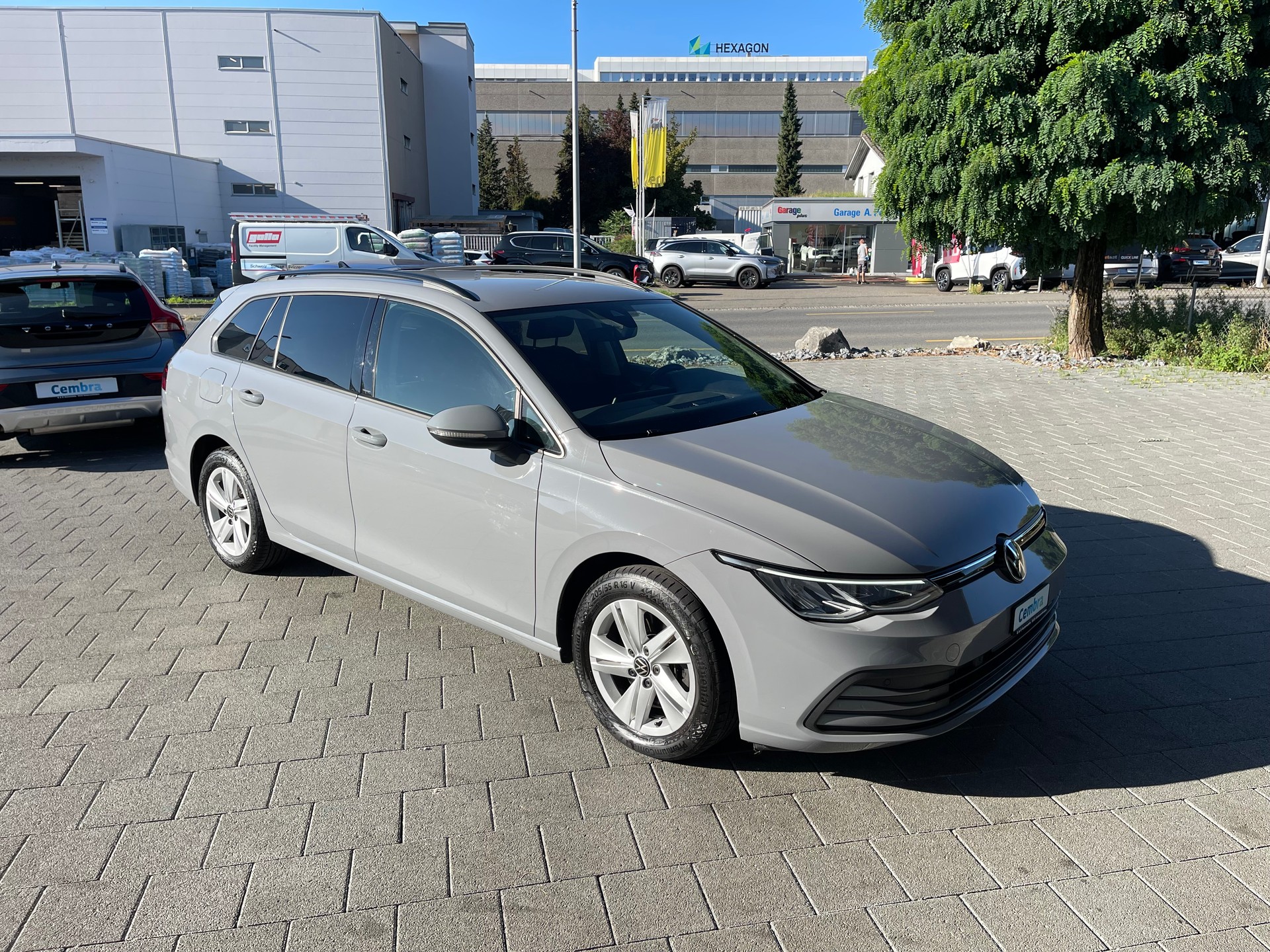 VW Golf 2.0 TDI Style DSG-image-3