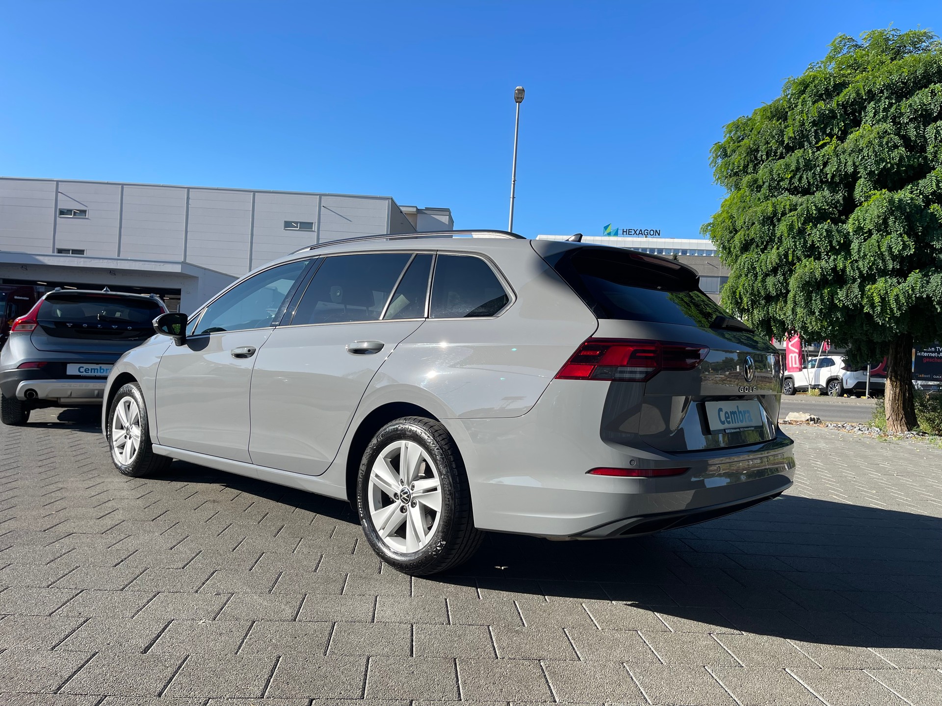 VW Golf 2.0 TDI Style DSG-image-4