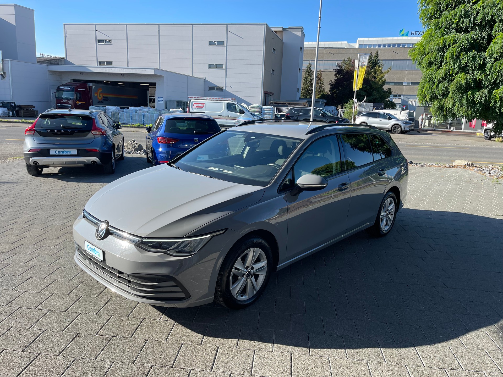 VW Golf 2.0 TDI Style DSG-image-1